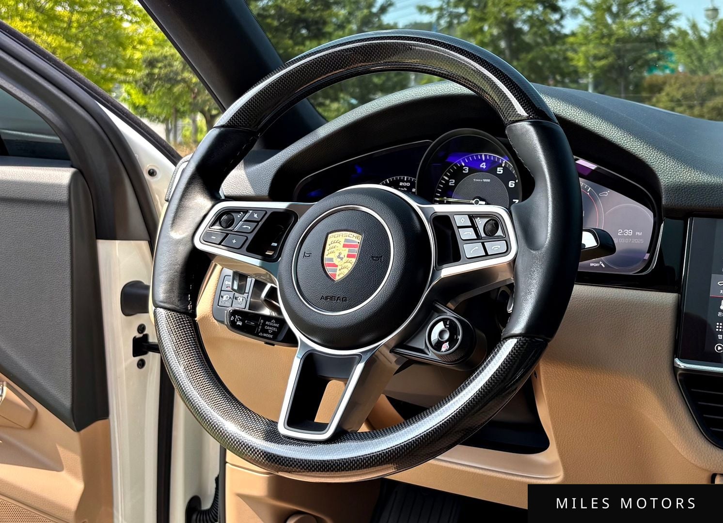 Porsche Cayenne 2020 — миниатюра 10