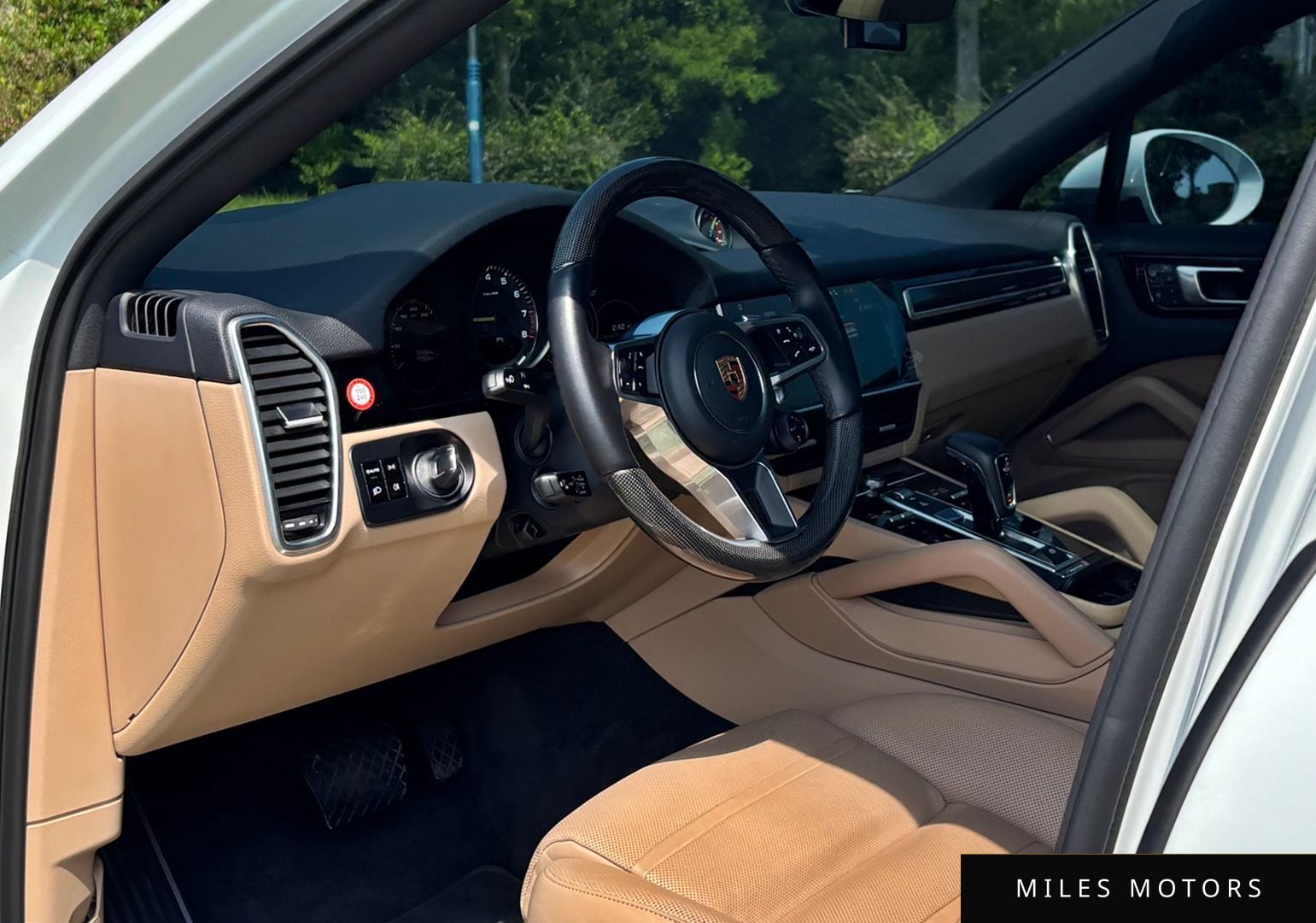 Porsche Cayenne 2020 — миниатюра 12