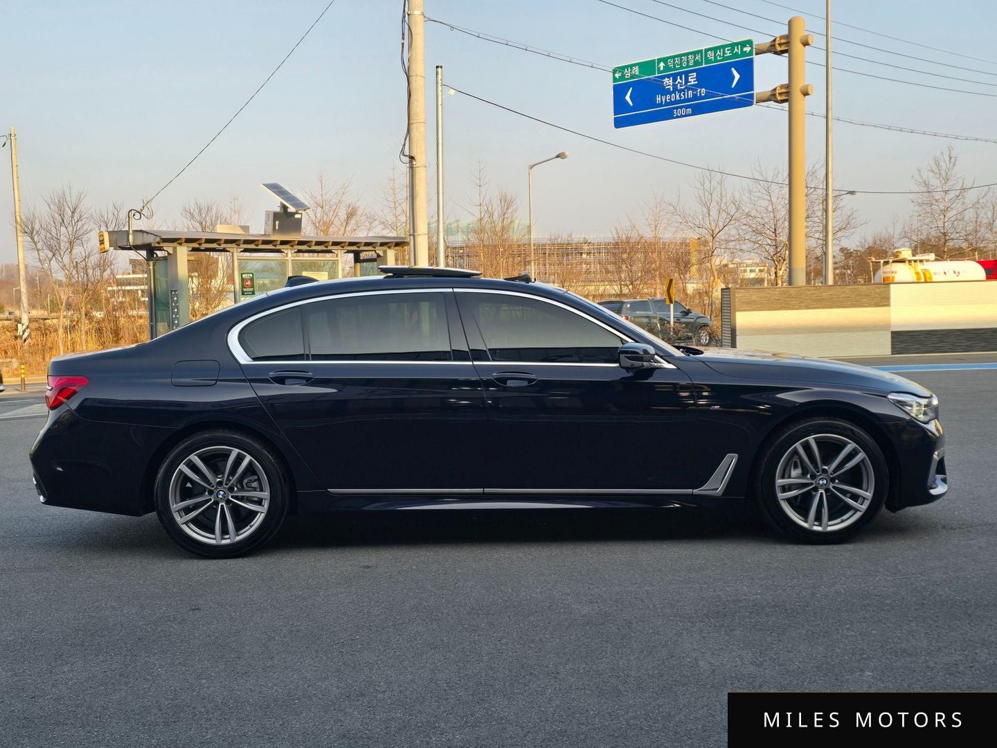 BMW 7 Series (G11) 2017 — миниатюра 4