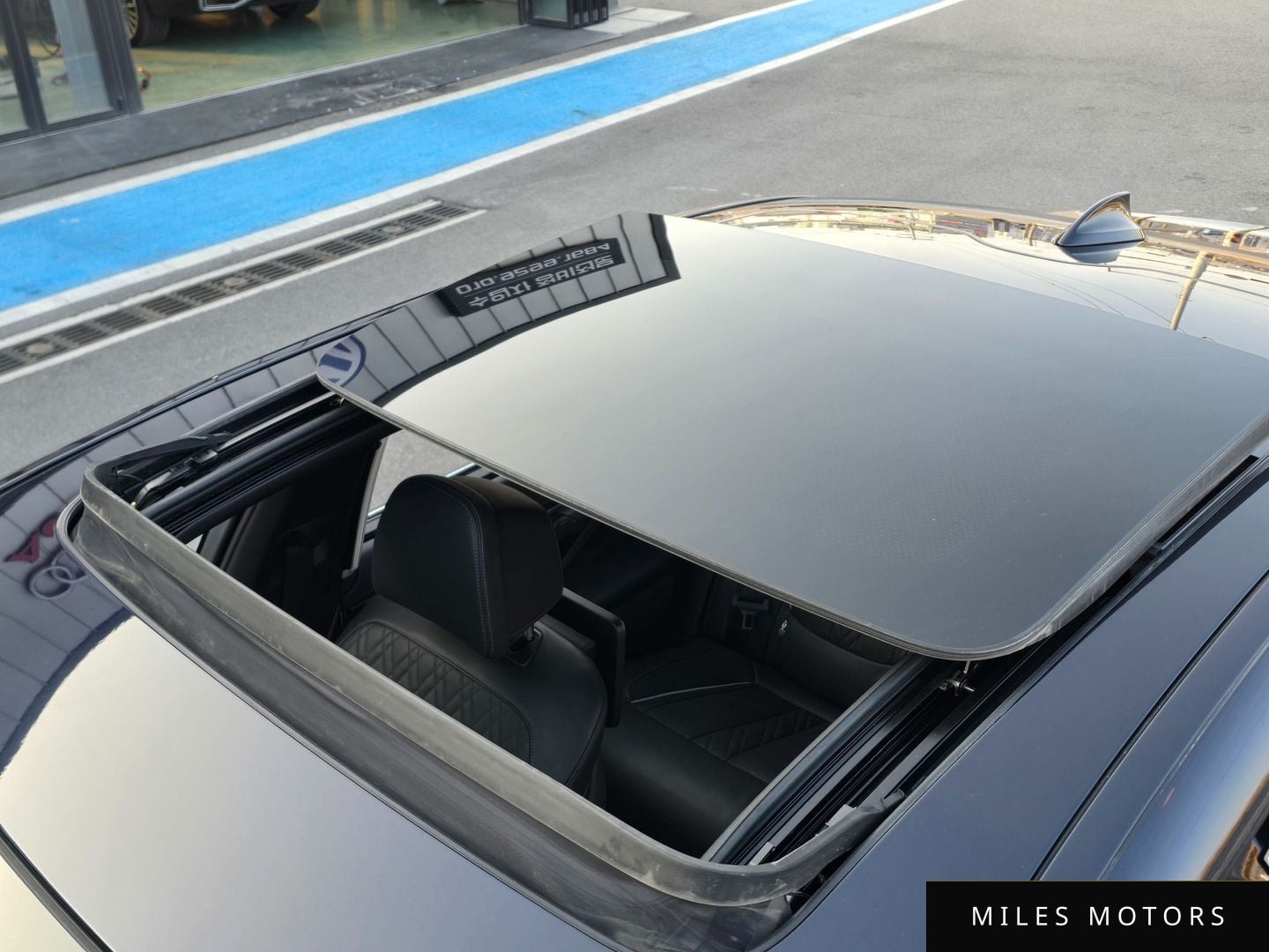 BMW 7 Series (G11) 2017 — миниатюра 5
