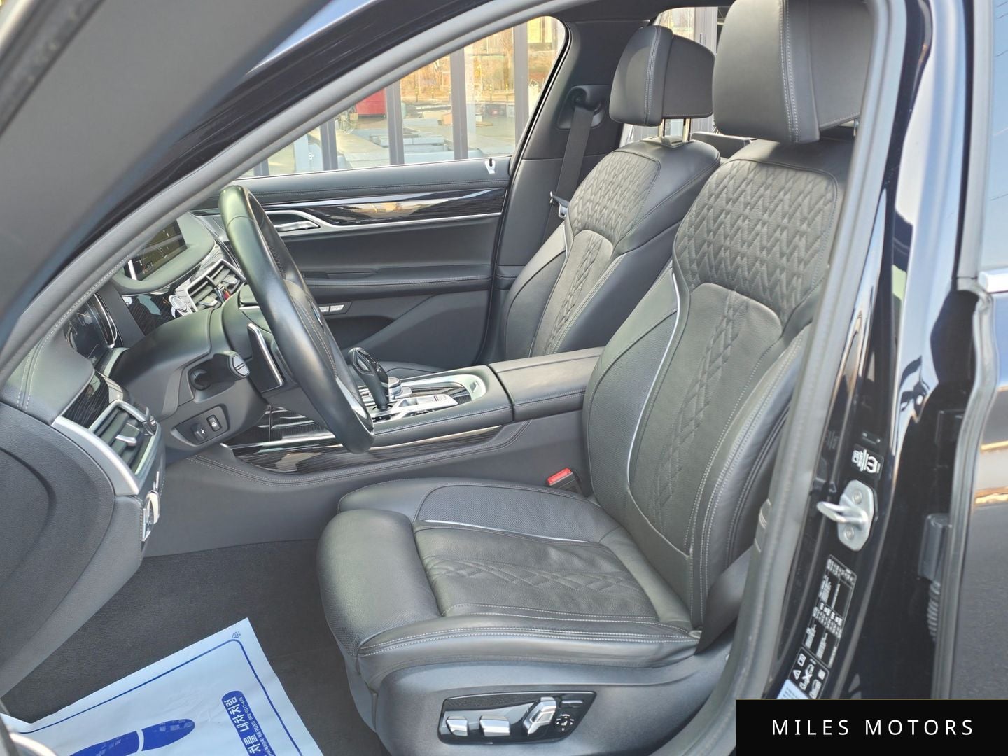 BMW 7 Series (G11) 2017 — миниатюра 8