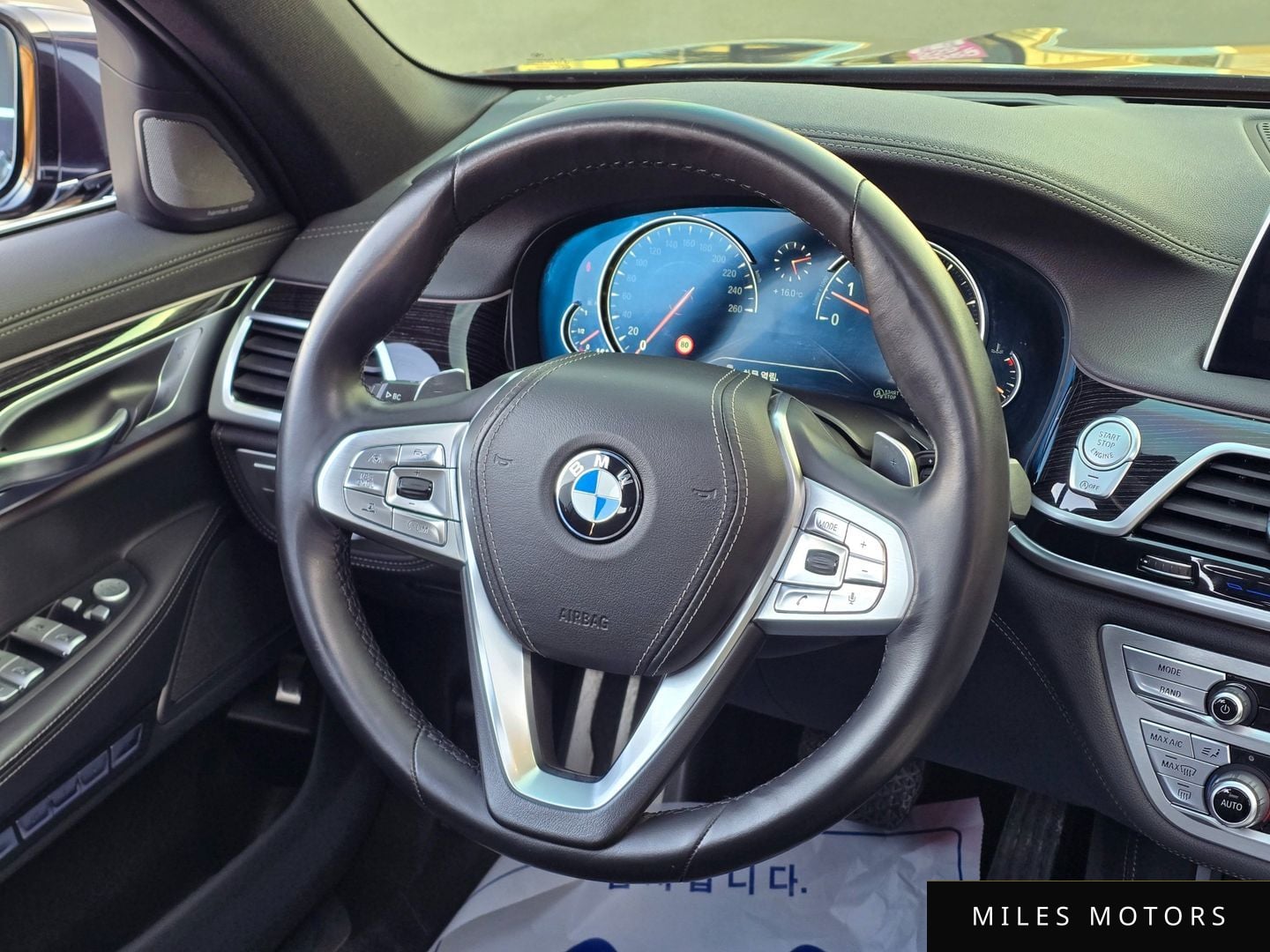 BMW 7 Series (G11) 2017 — миниатюра 11