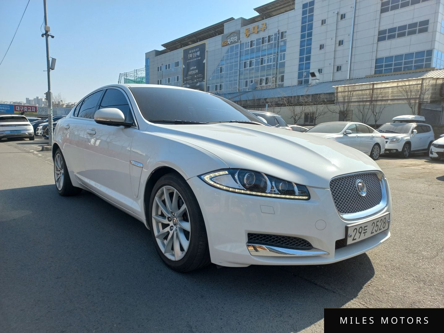 Jaguar New XF 2012 — миниатюра 2