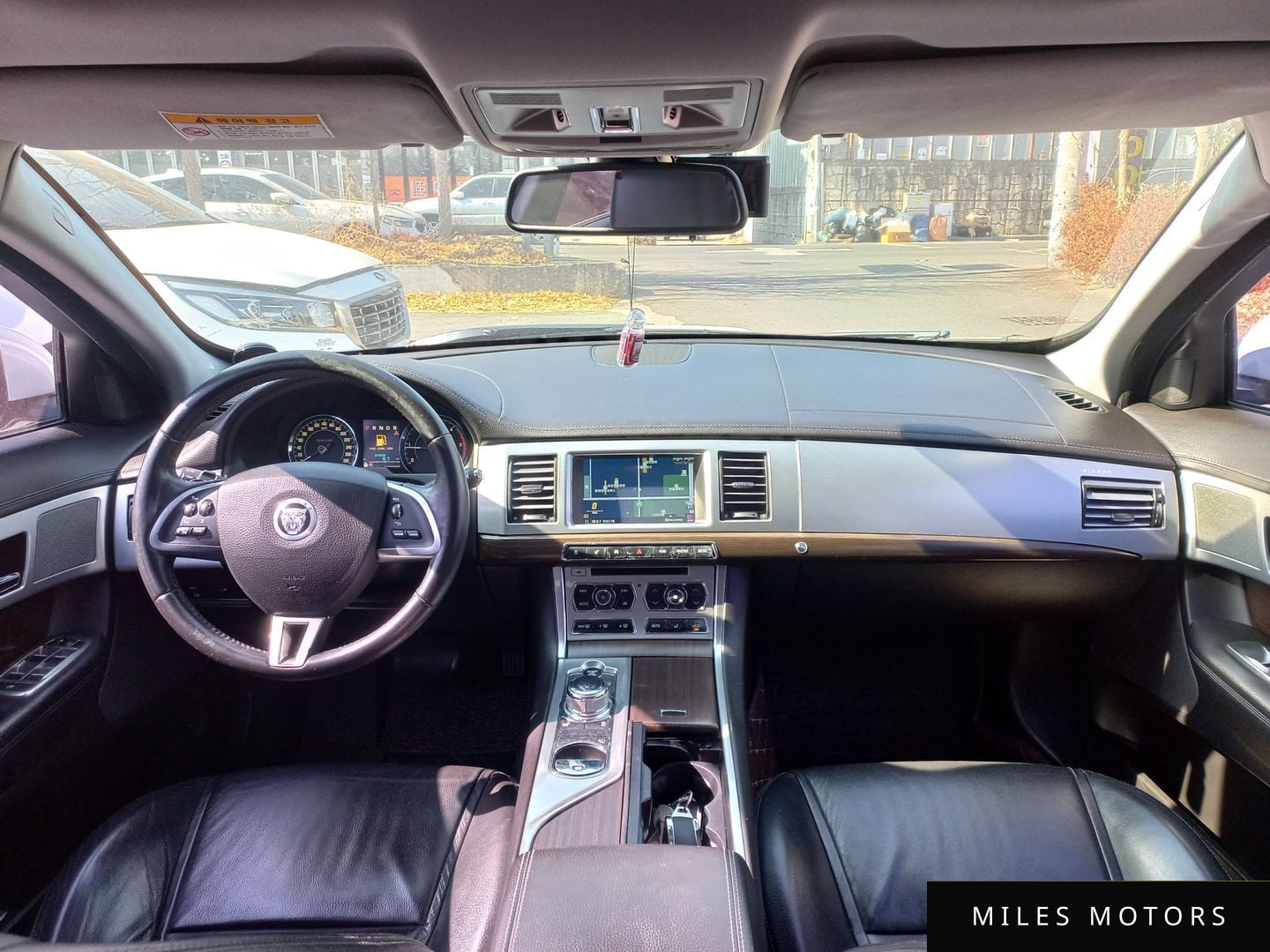 Jaguar New XF 2012 — миниатюра 9