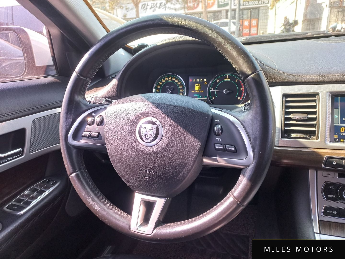 Jaguar New XF 2012 — миниатюра 10