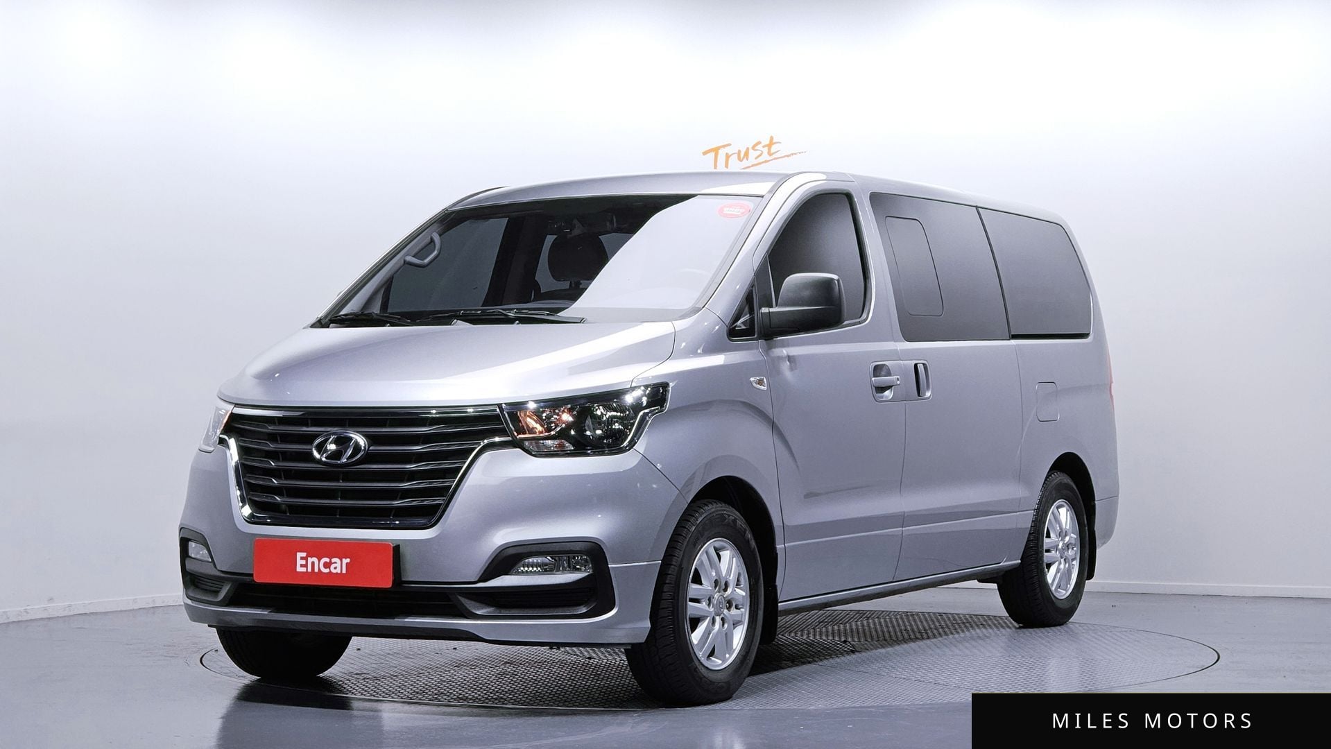 Hyundai Starex 2021