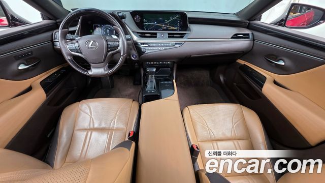 Лексус ES300h 2019 — миниатюра 7