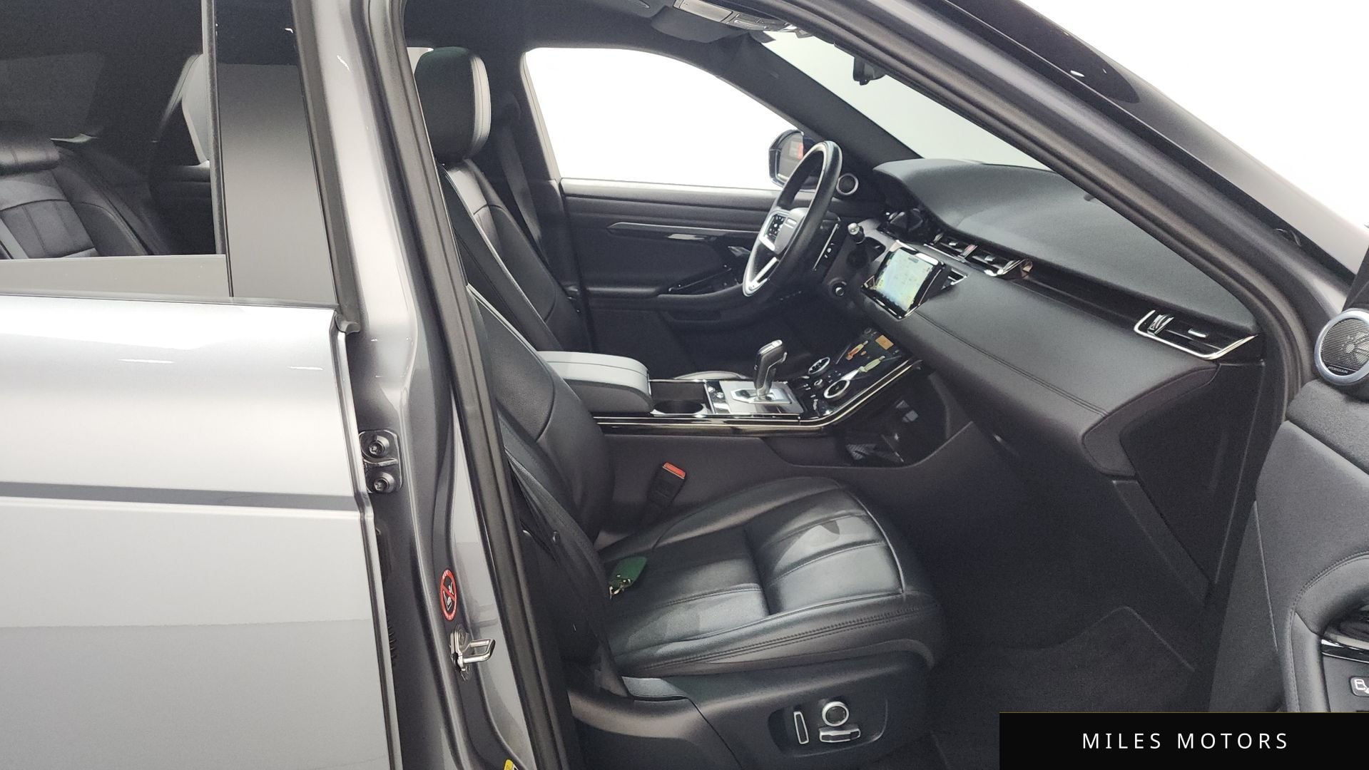 Land Rover 레인지로버 이보크 2021 — миниатюра 11