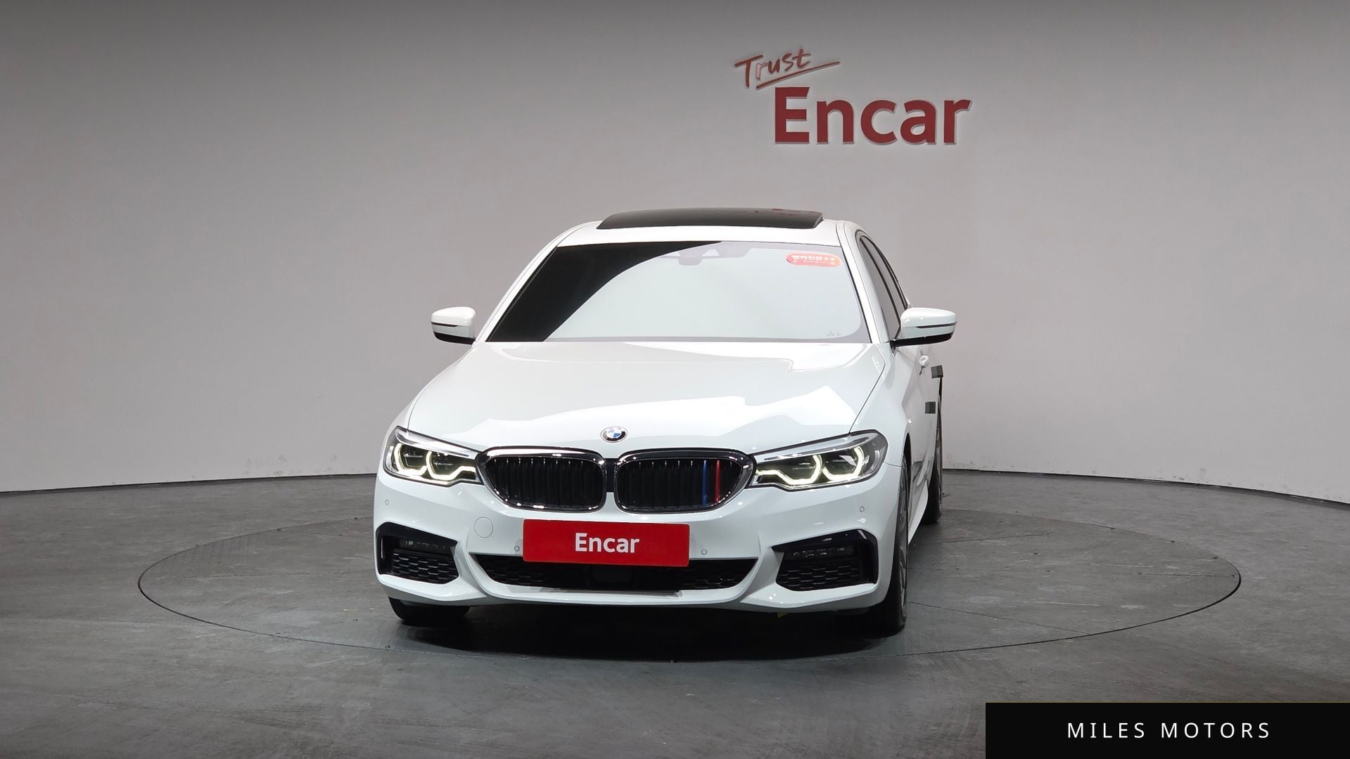 BMW 5 Series (G30) 2020 — миниатюра 2