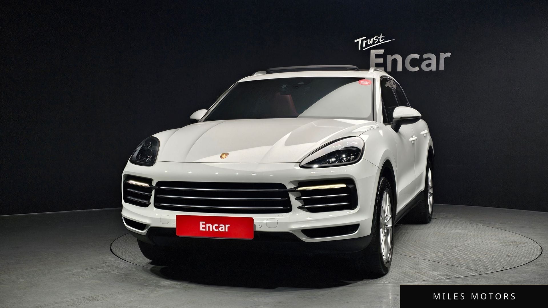 Porsche Cayenne 2019 — миниатюра 3