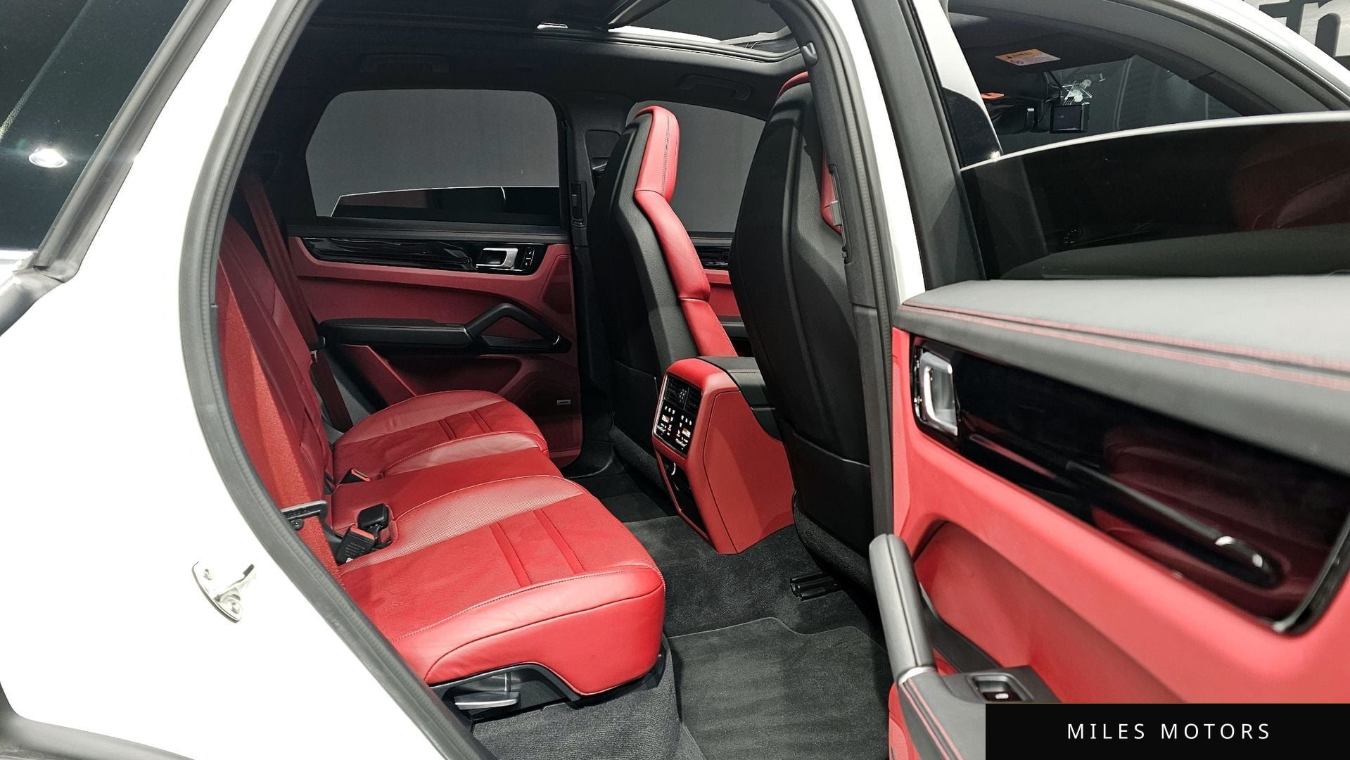 Porsche Cayenne 2019 — миниатюра 11