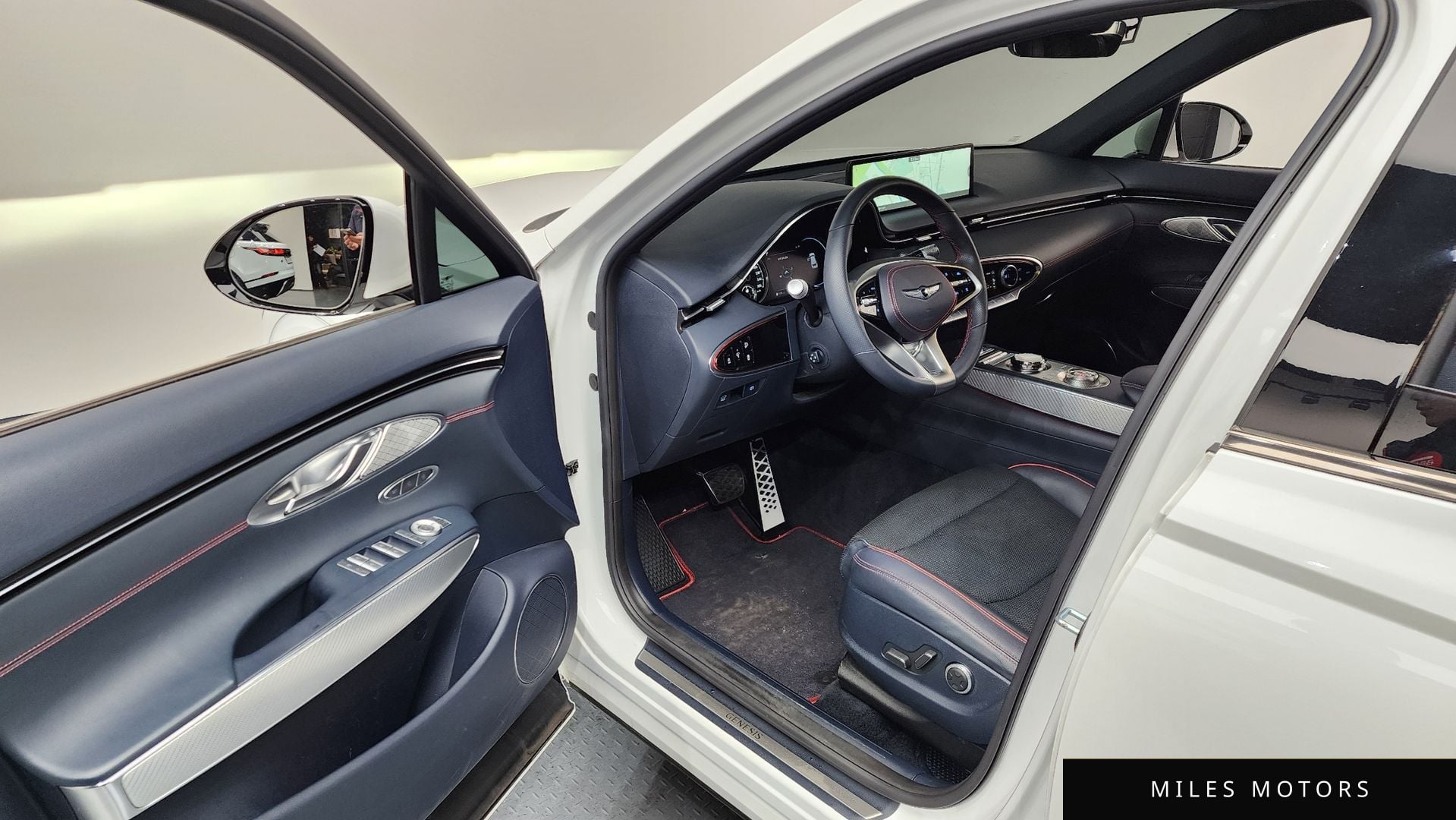 Genesis GV70 2022 — миниатюра 10