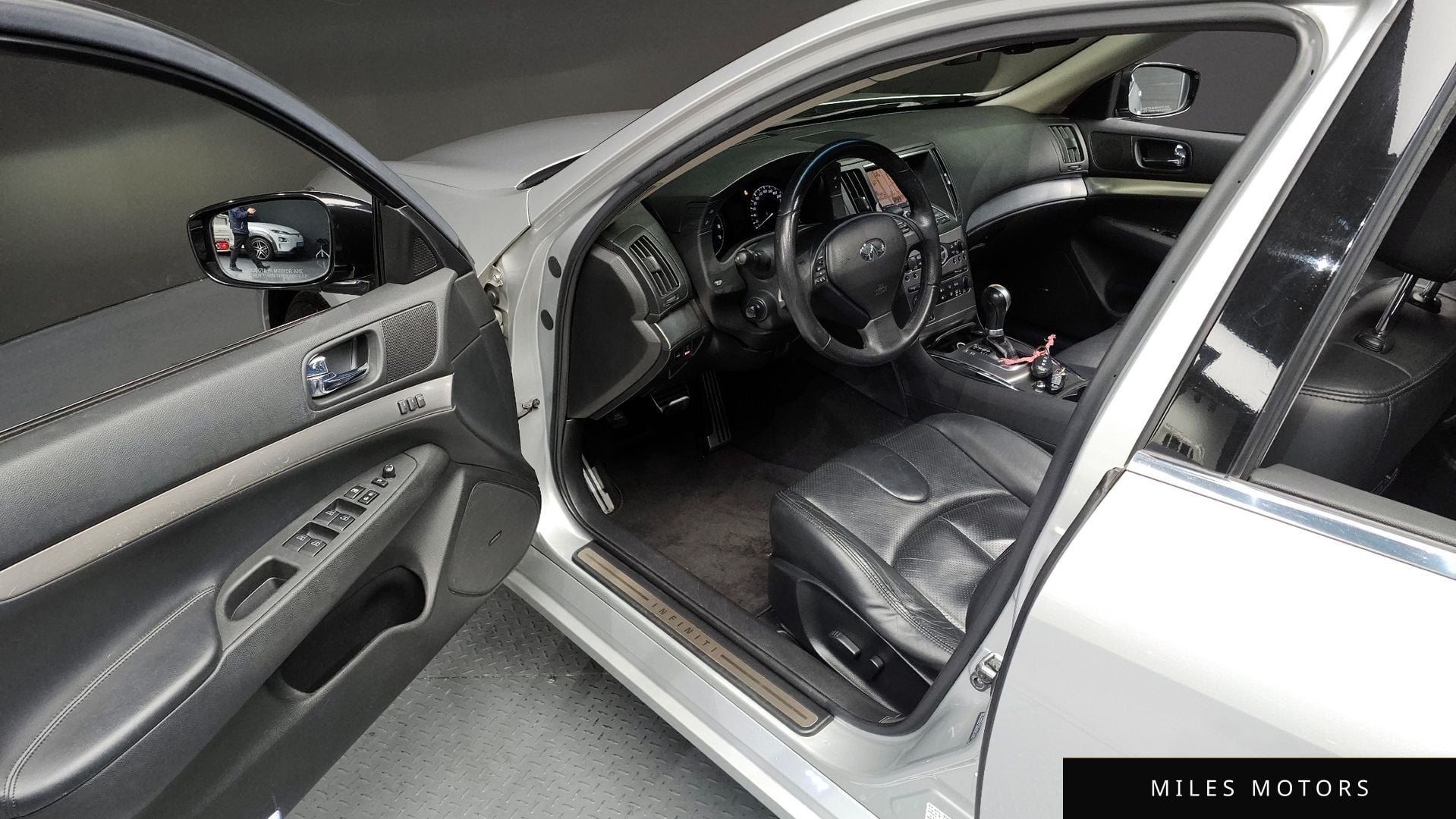 Infiniti G37 2010 — миниатюра 11
