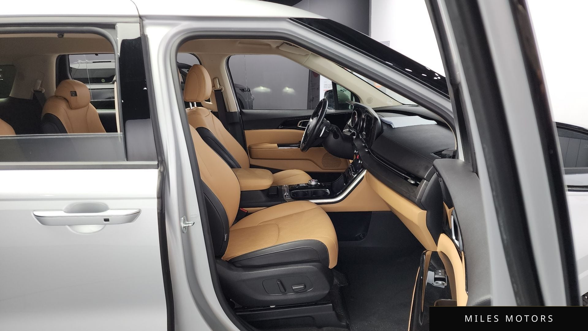 Kia Carnival 2022 — миниатюра 10