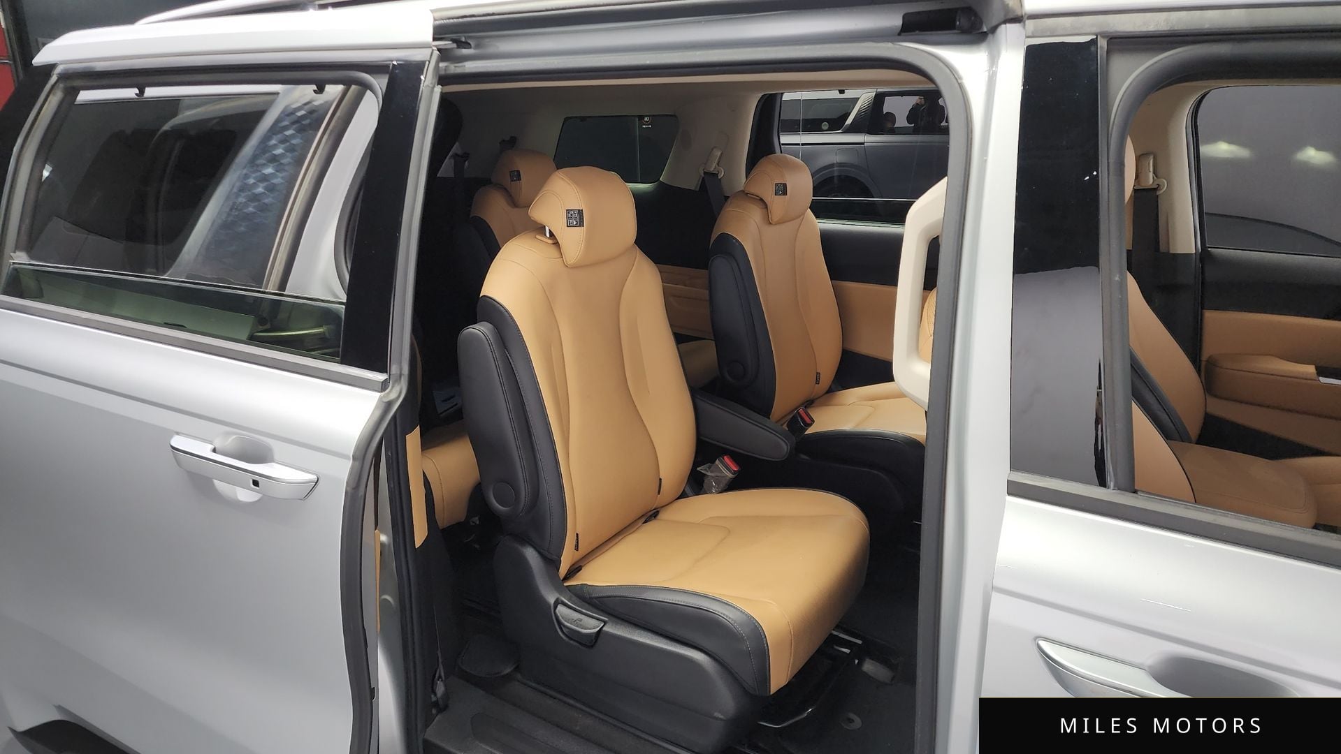Kia Carnival 2022 — миниатюра 12