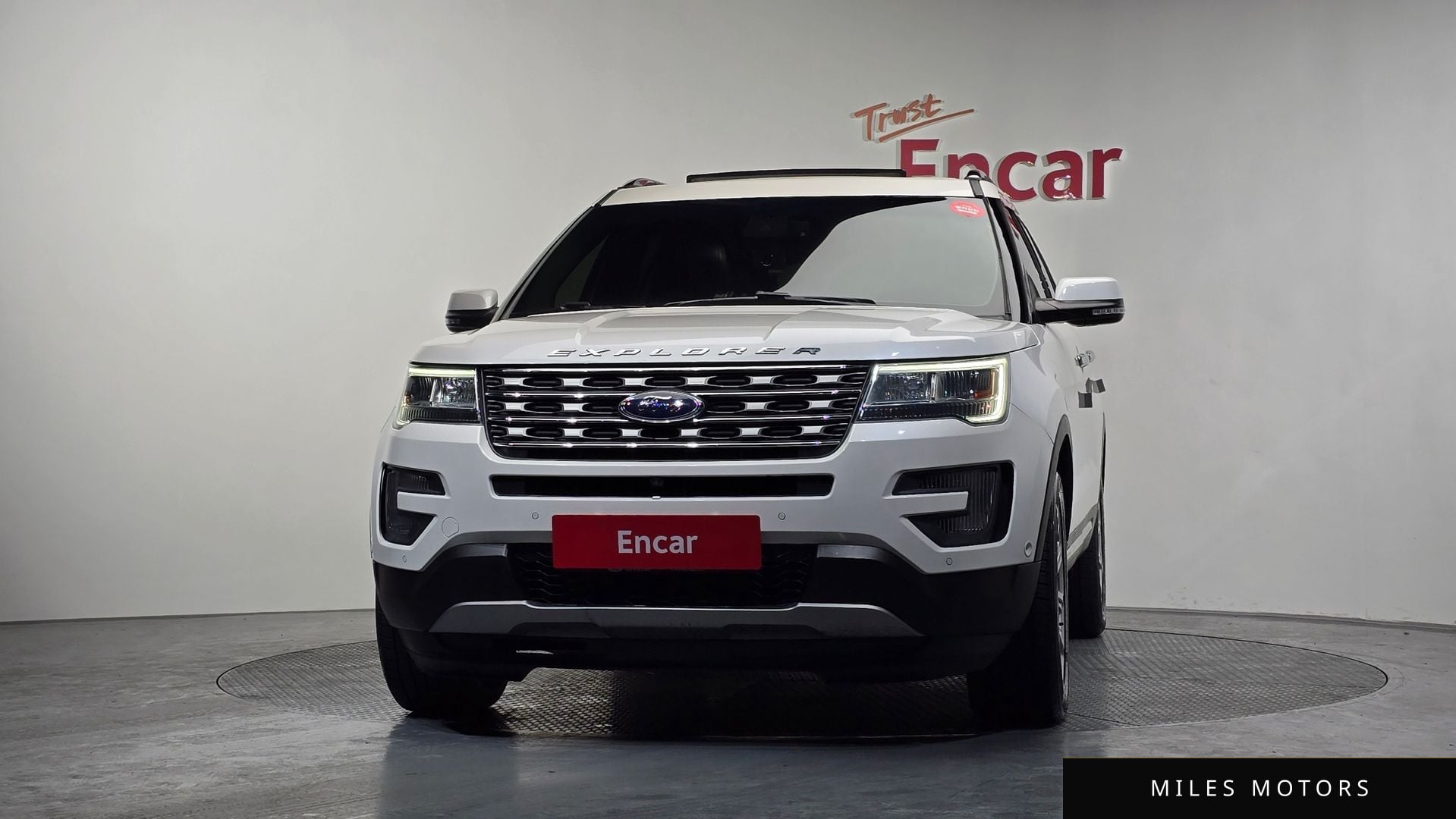 Ford Explorer 2016 — миниатюра 3