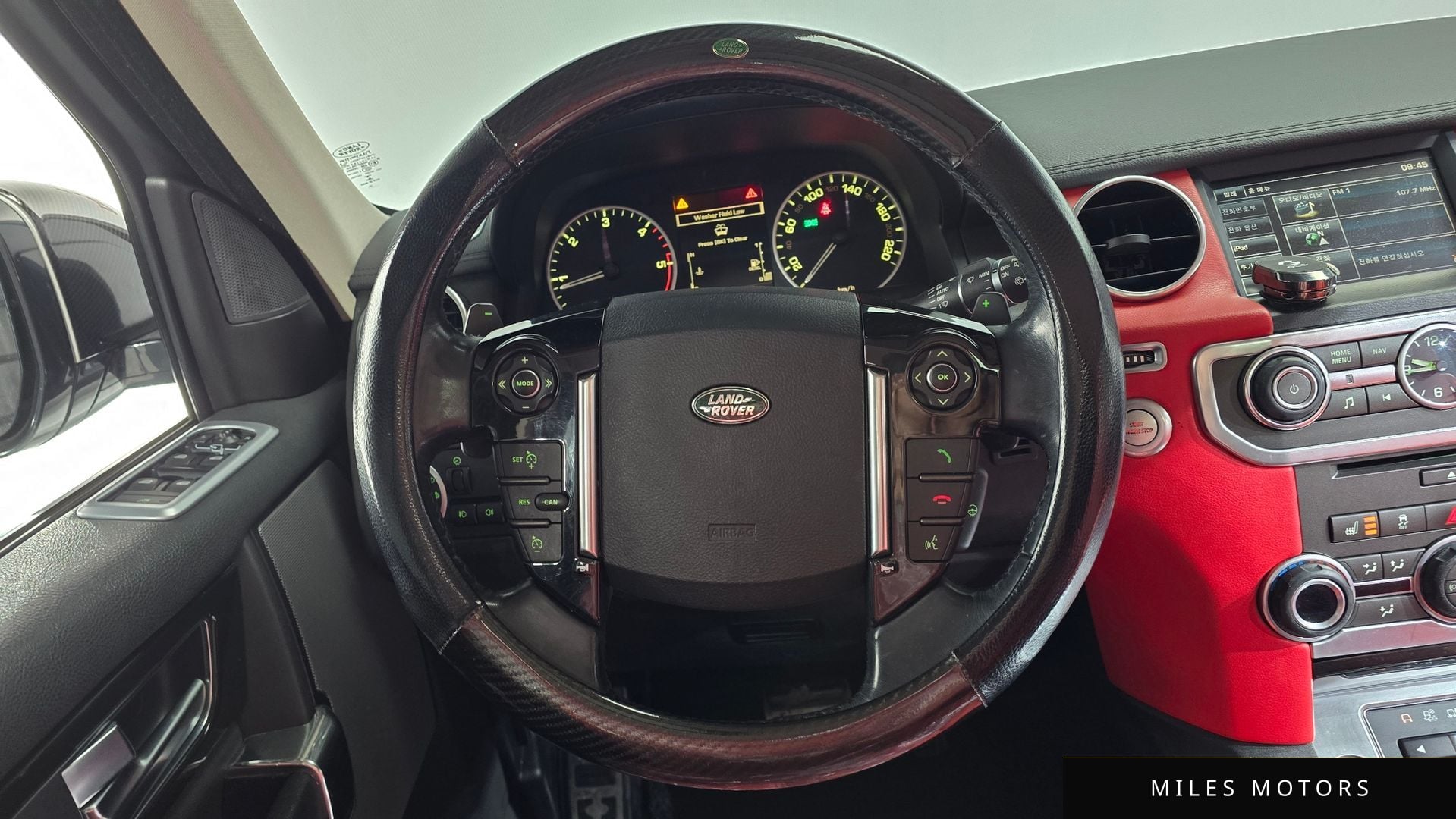 Land Rover Discovery 2015 — миниатюра 13