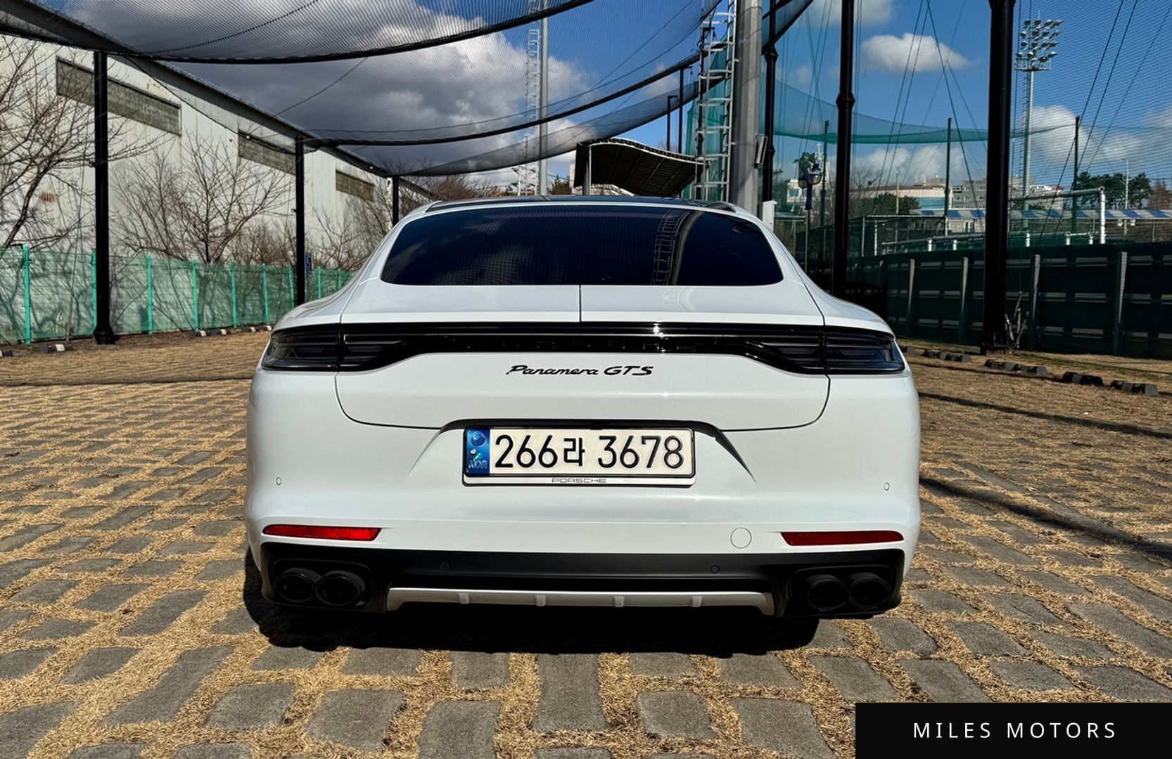 Porsche Panamera 2022 — миниатюра 8