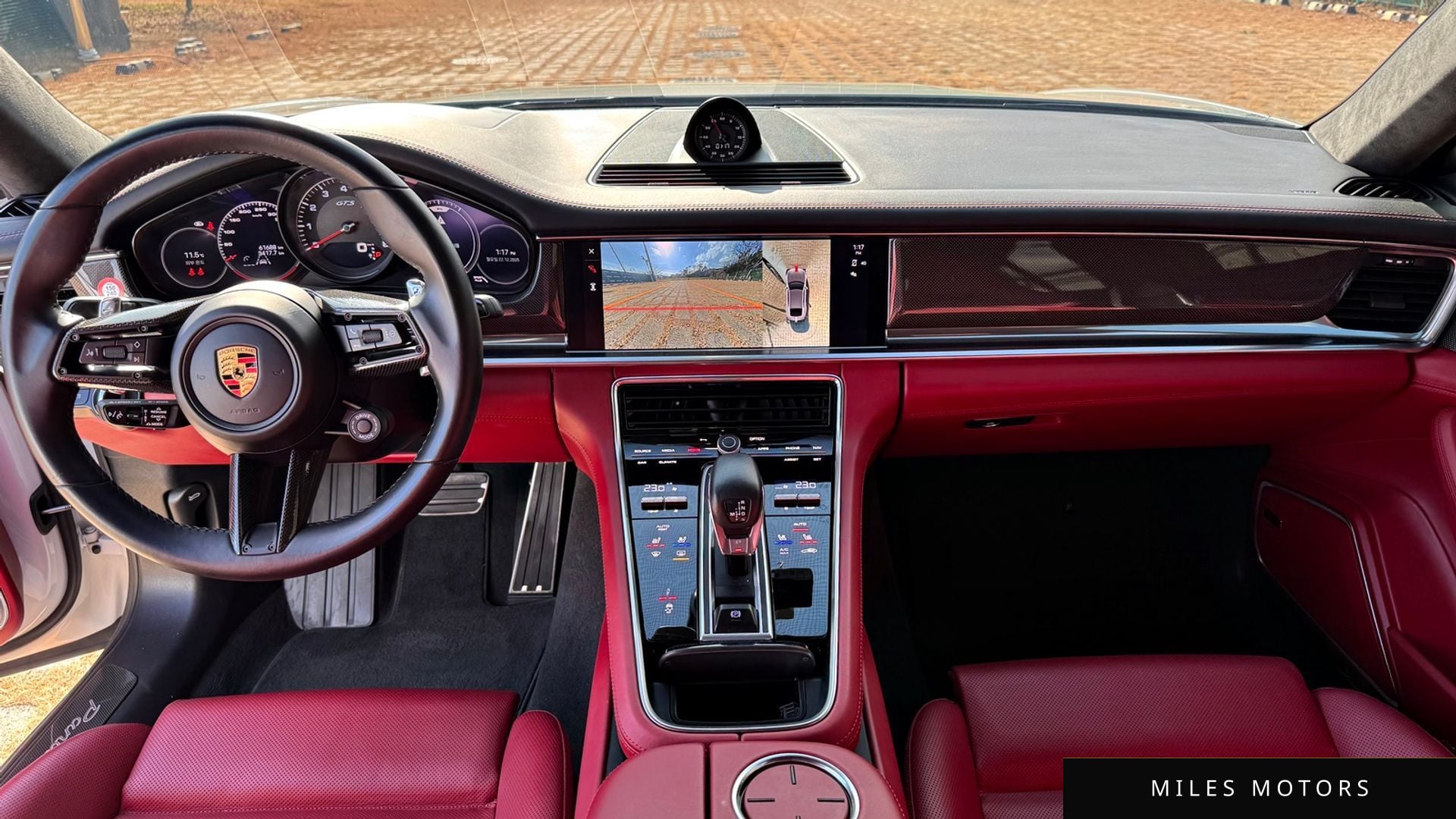 Porsche Panamera 2022 — миниатюра 12