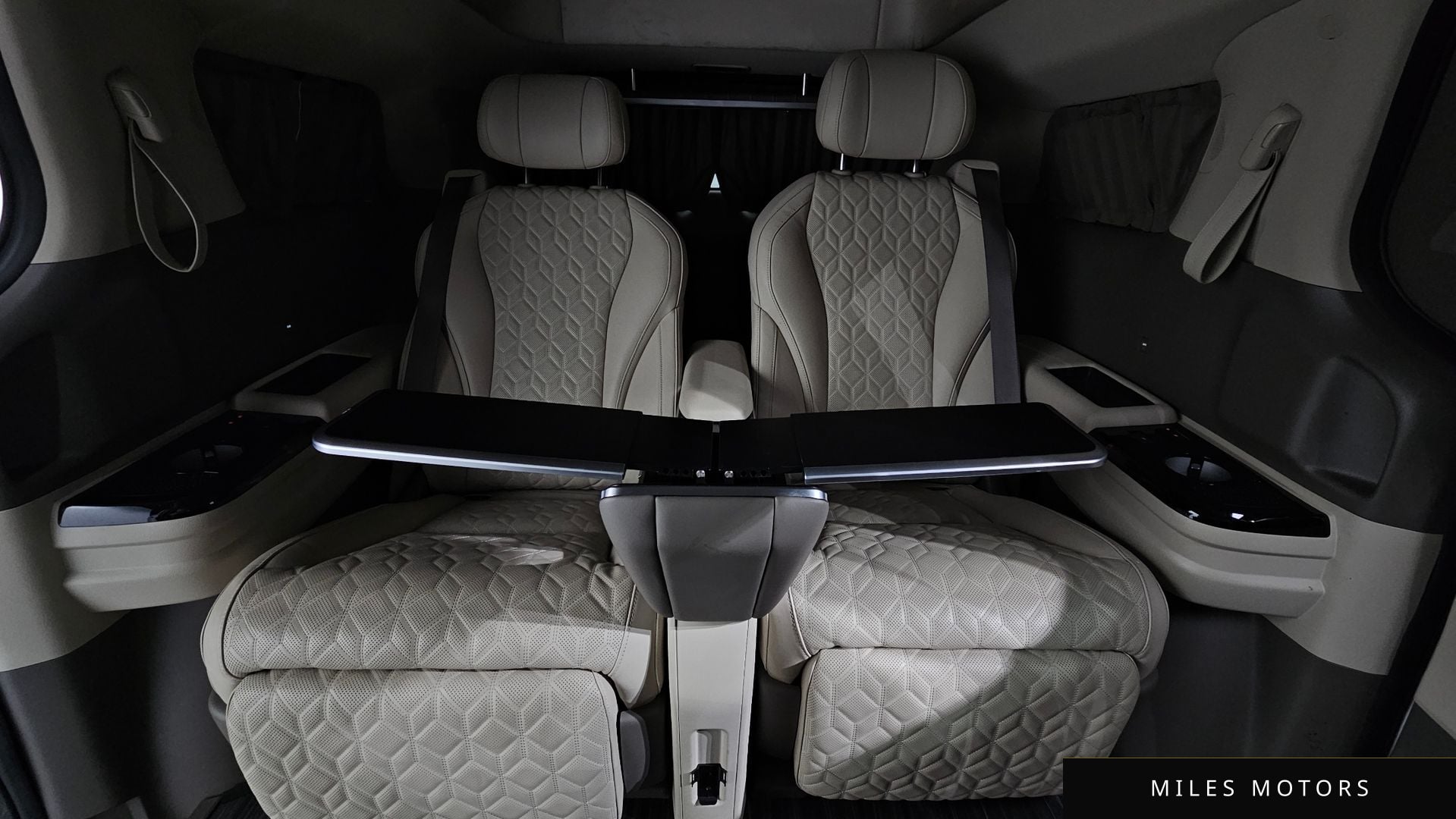 Kia Canival 2025 — миниатюра 12