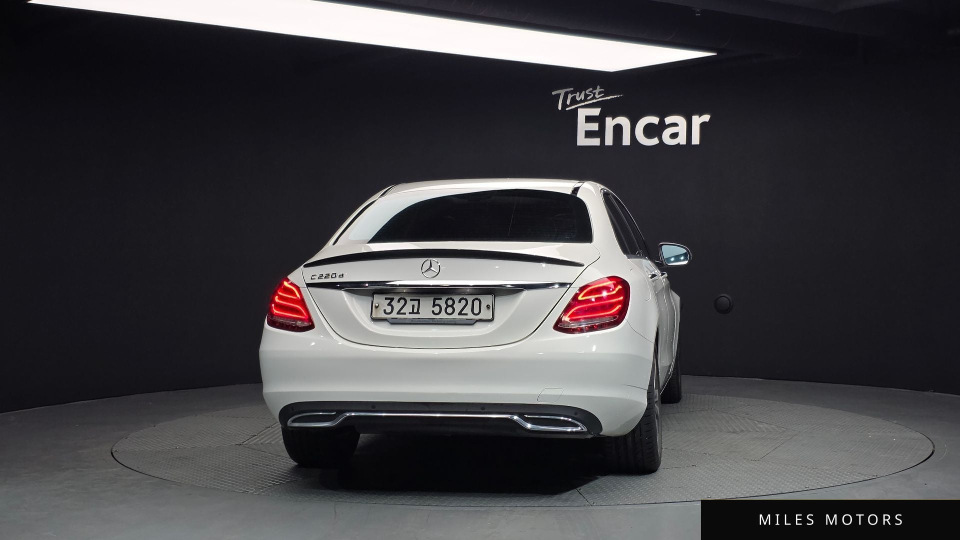 Mercedes-Benz C-Class W205 2018 — миниатюра 4