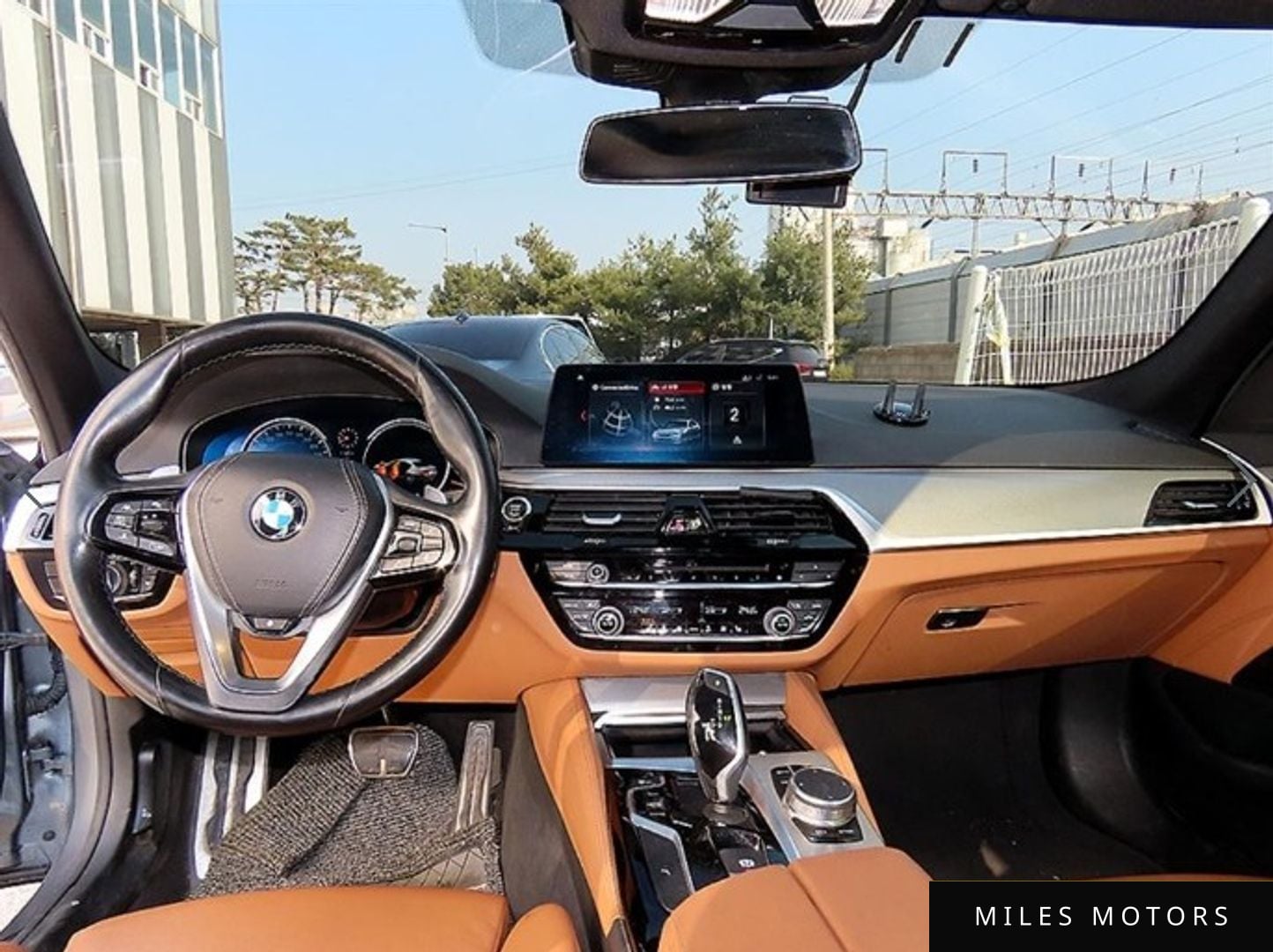 BMW 5 Series (G30) 2017 — миниатюра 7