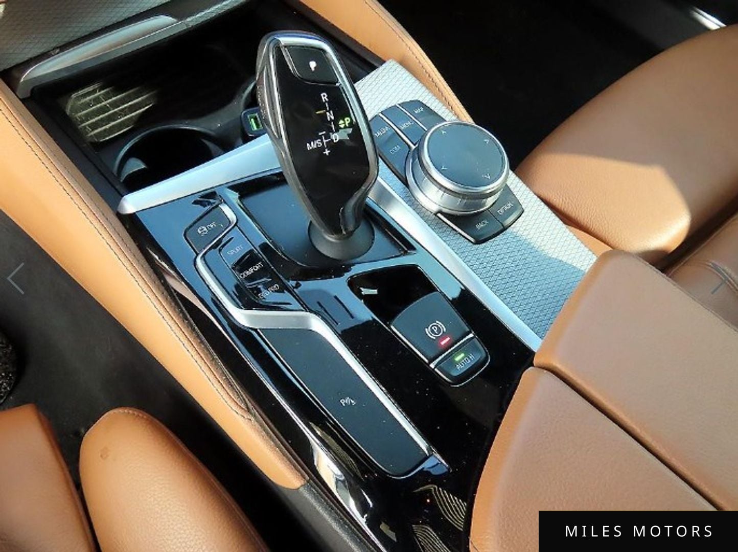 BMW 5 Series (G30) 2017 — миниатюра 11