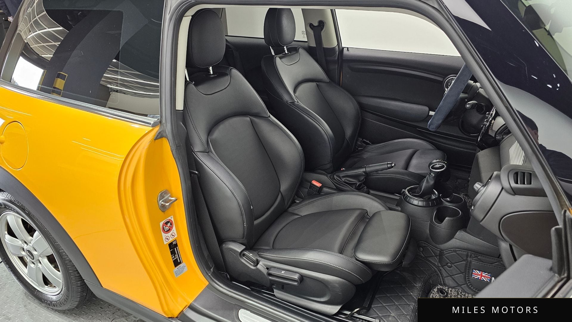 MINI Cooper 2017 — миниатюра 11