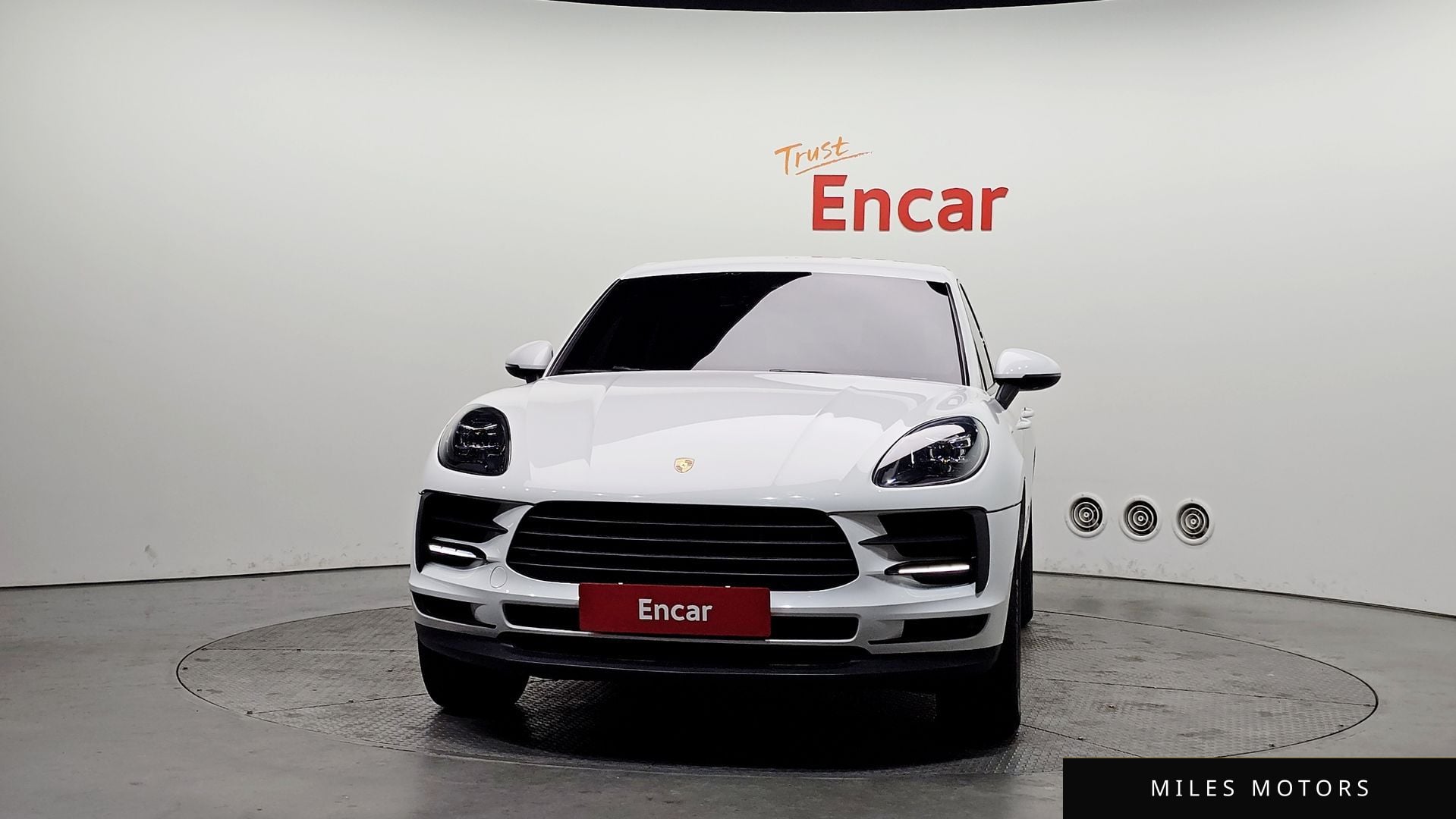 Porsche Macan 2020 — миниатюра 3