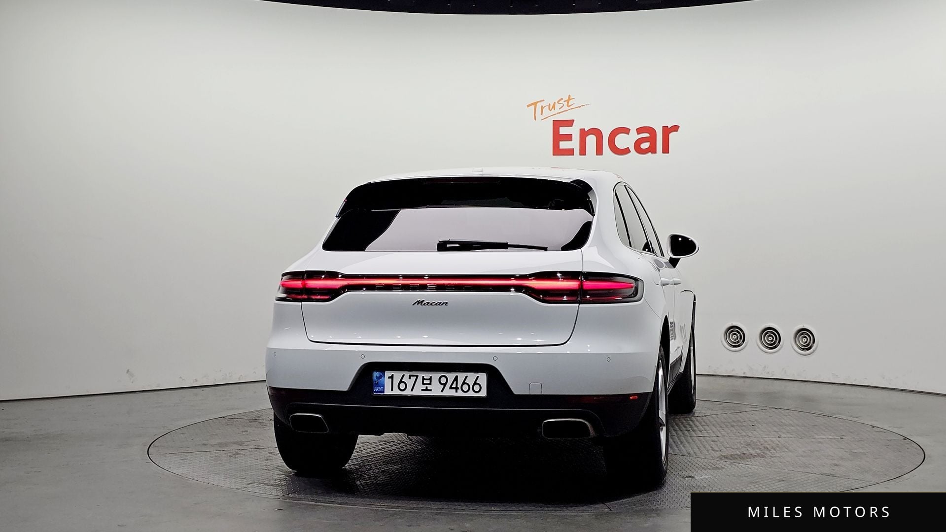 Porsche Macan 2020 — миниатюра 4