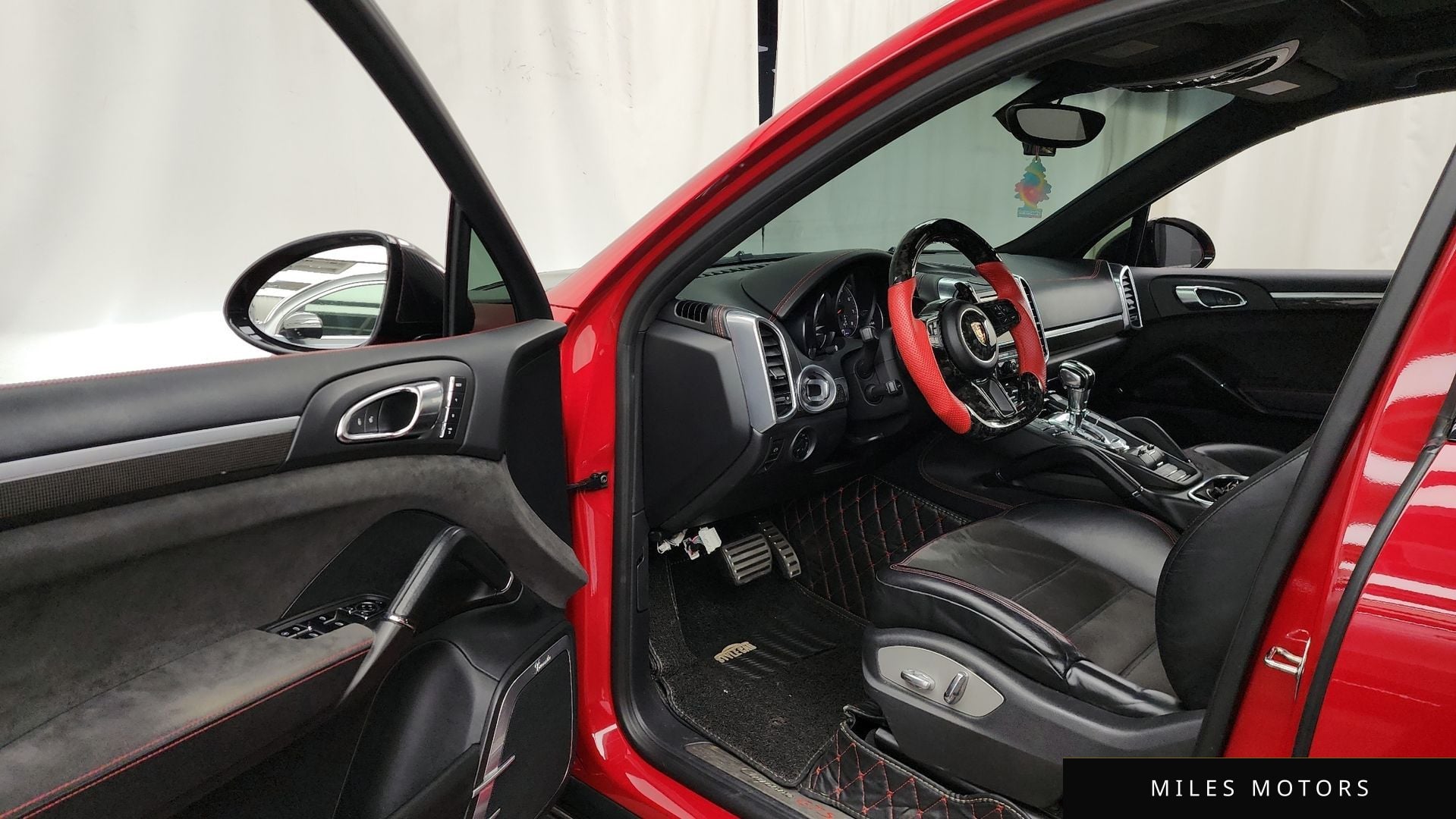 Porsche Cayenne 2013 — миниатюра 10