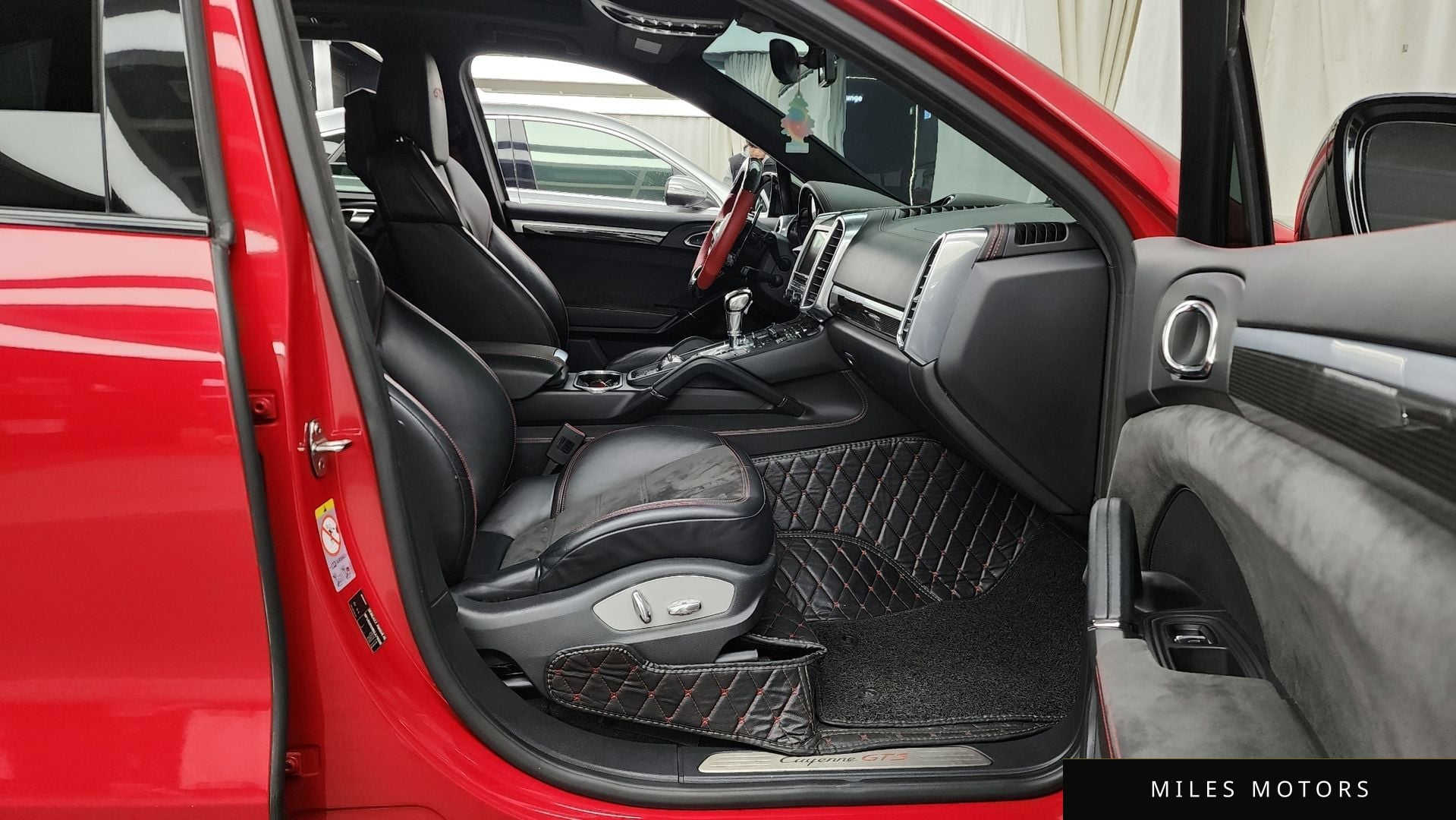 Porsche Cayenne 2013 — миниатюра 11