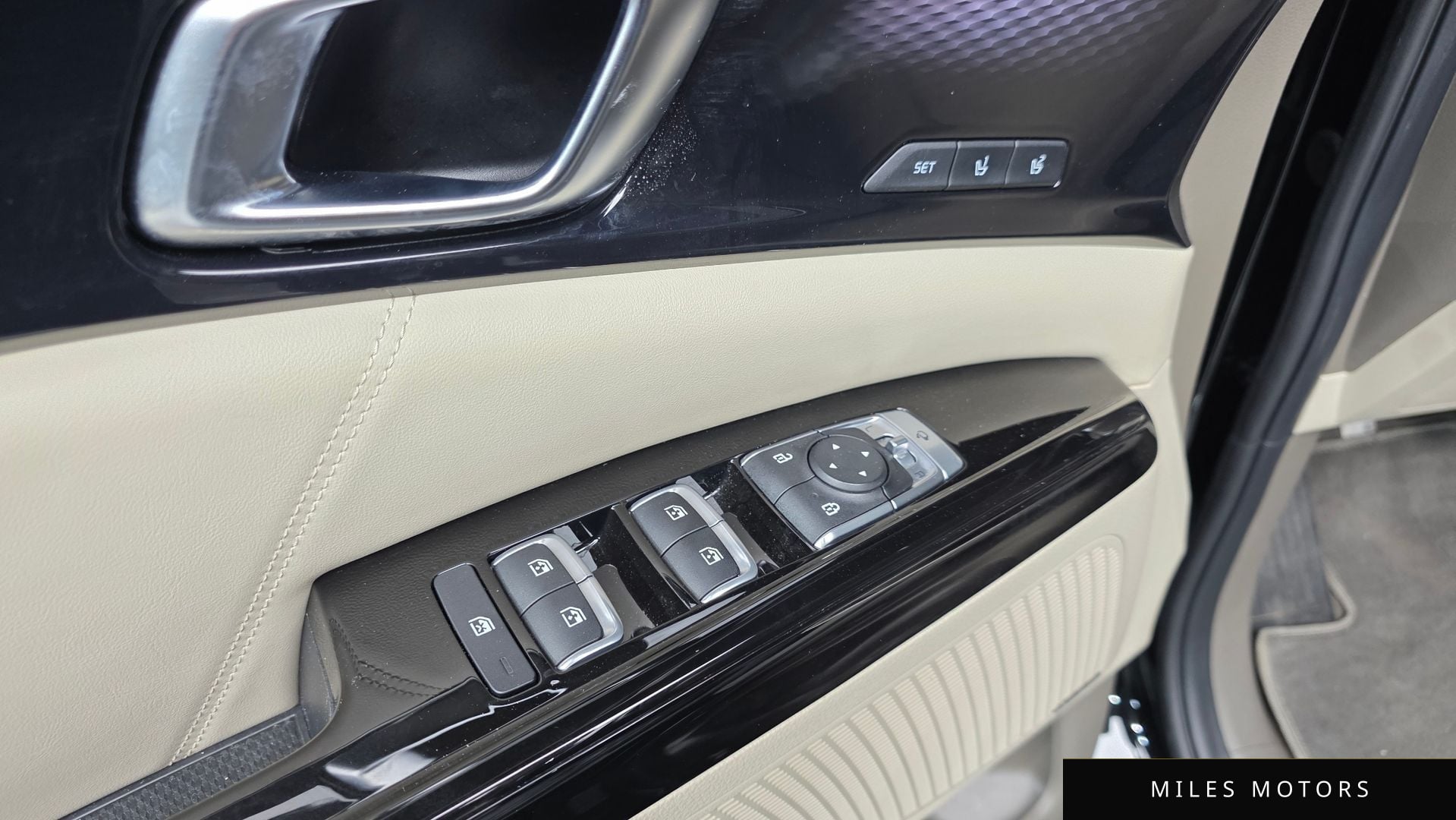 Kia Carnival 2022 — миниатюра 12
