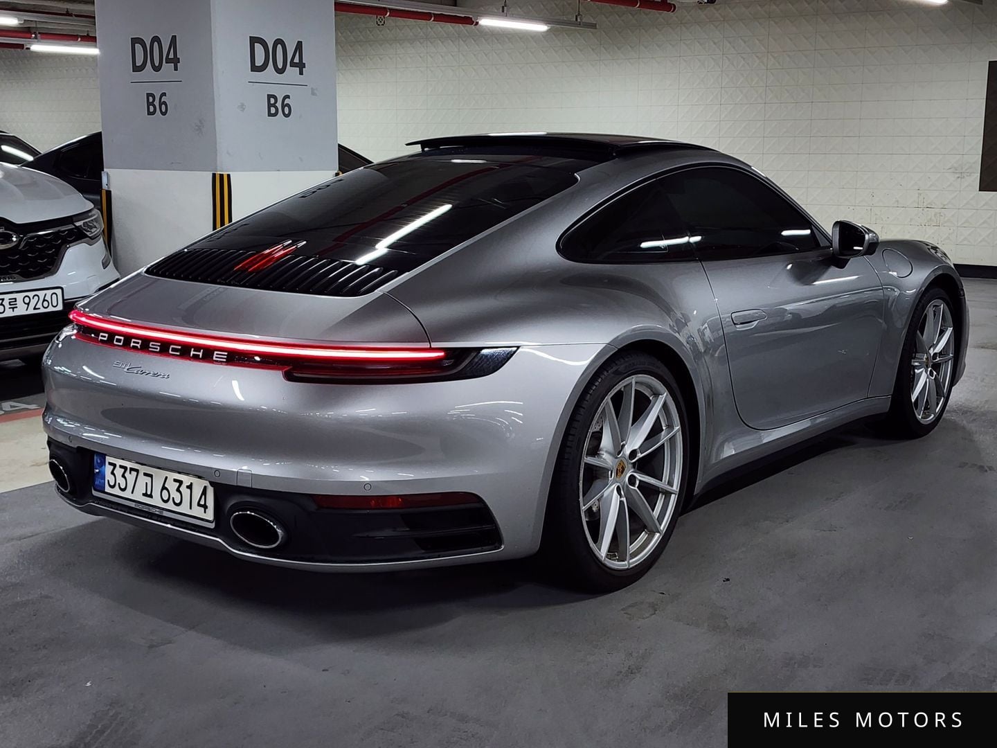 Porsche 911 (992) 2020 — миниатюра 2