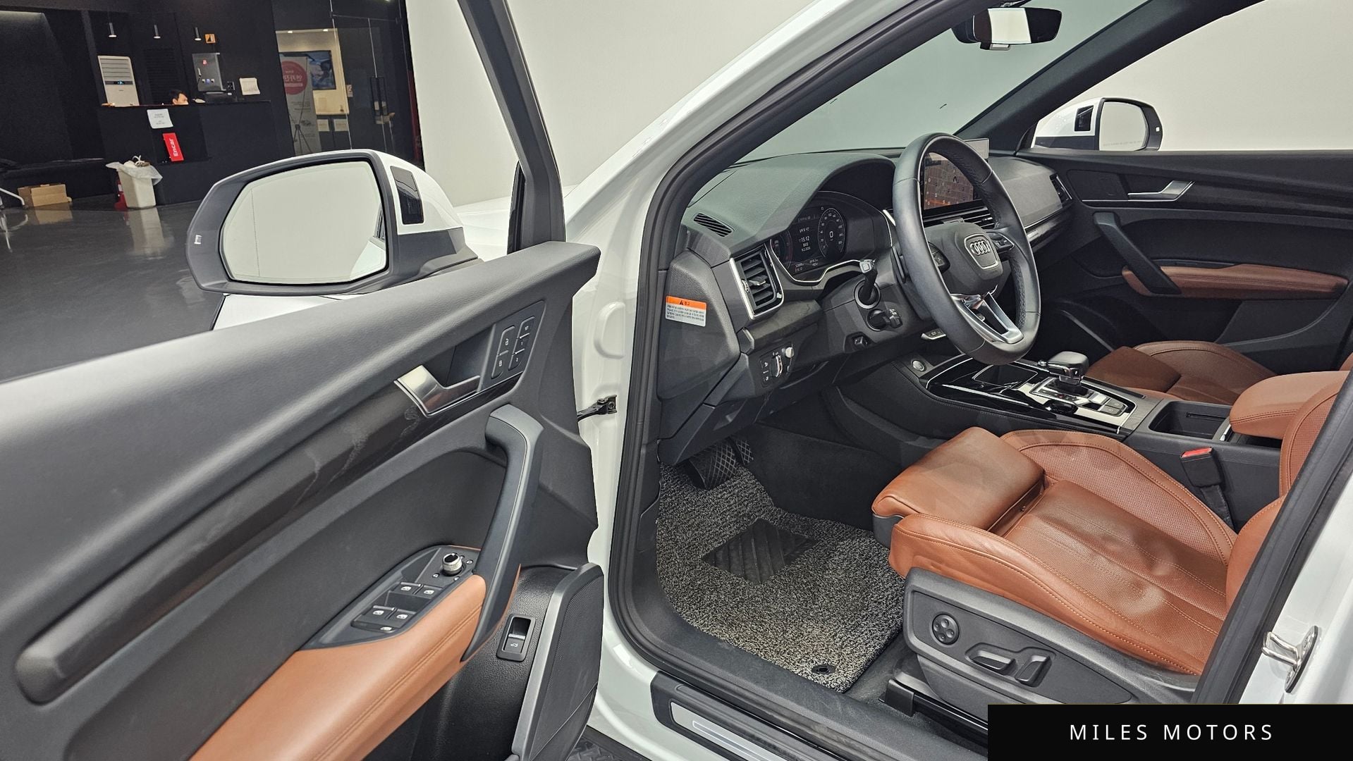 Audi Q5 (FY) 2023 — миниатюра 11