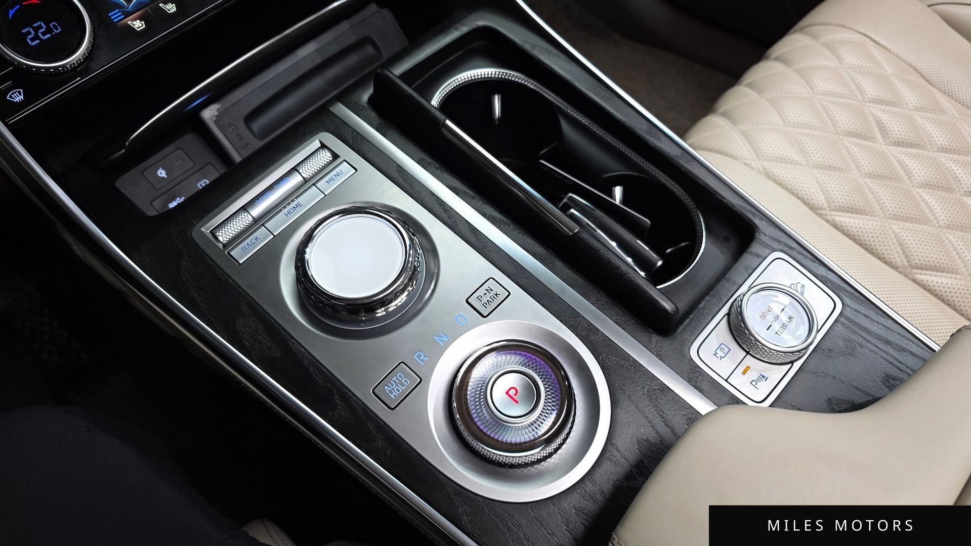 Genesis GV80 2023 — миниатюра 8
