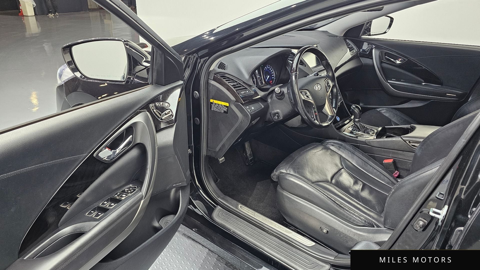 Hyundai Grandeur 2014 — миниатюра 11