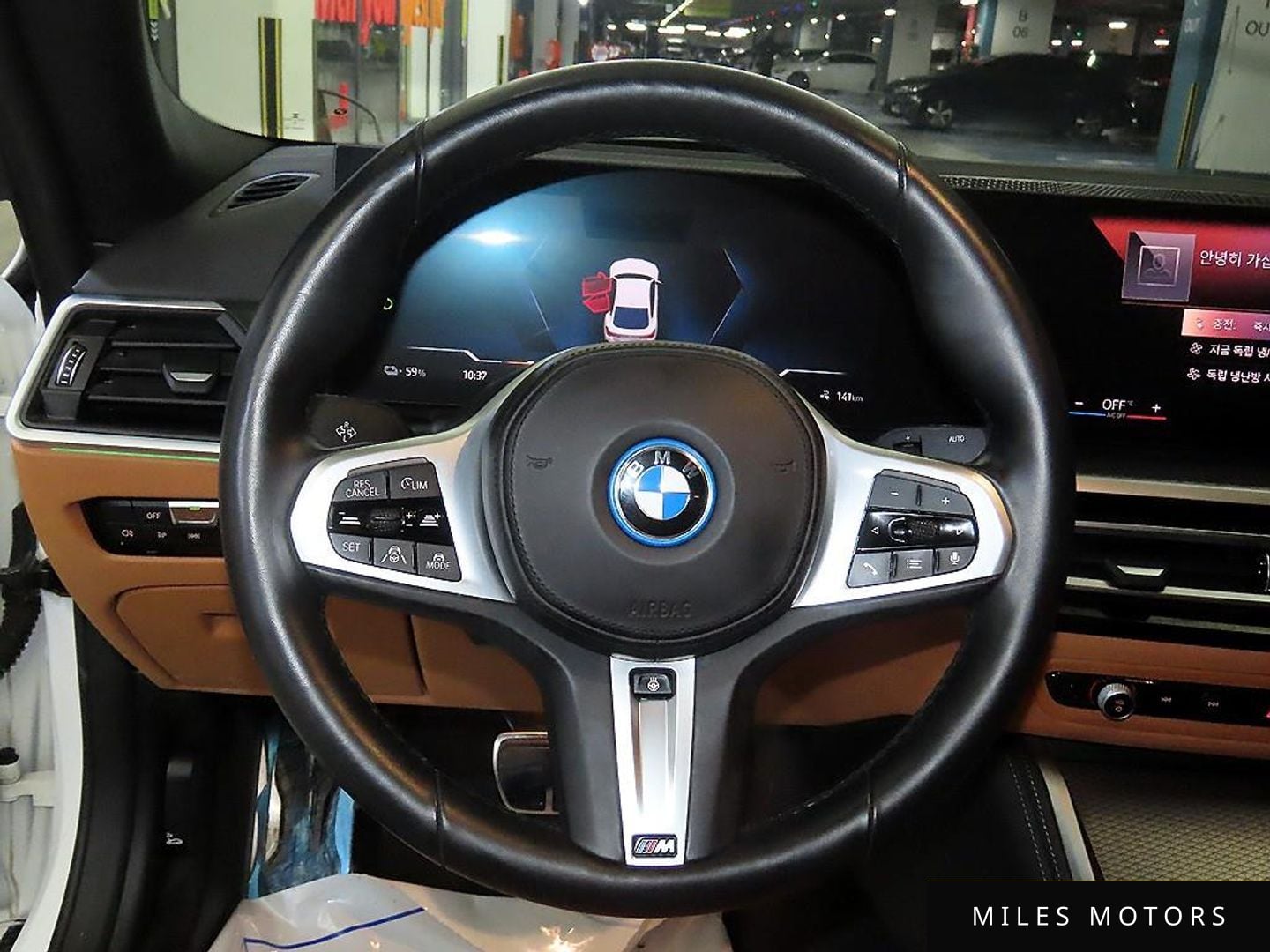 BMW i4 2022 — миниатюра 10
