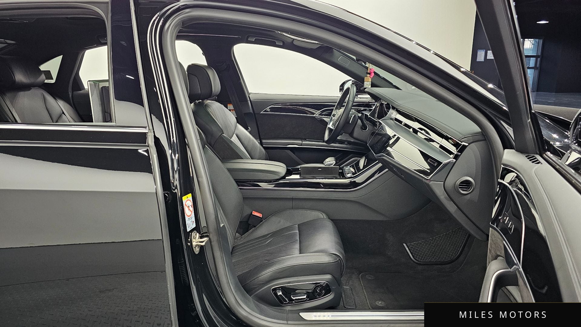 Audi A8 (D5) 2021 — миниатюра 10