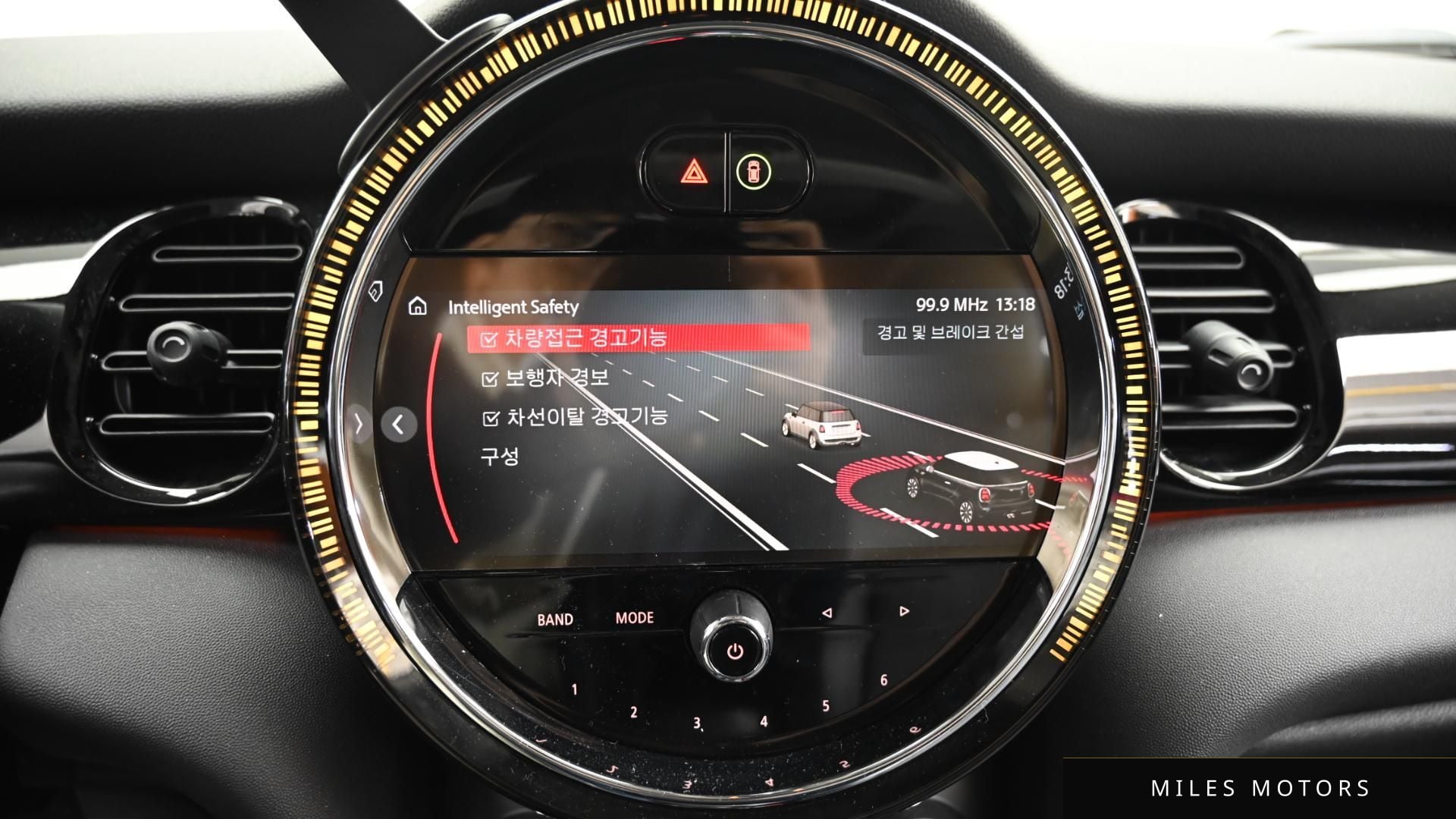 MINI 쿠퍼 2024 — миниатюра 17