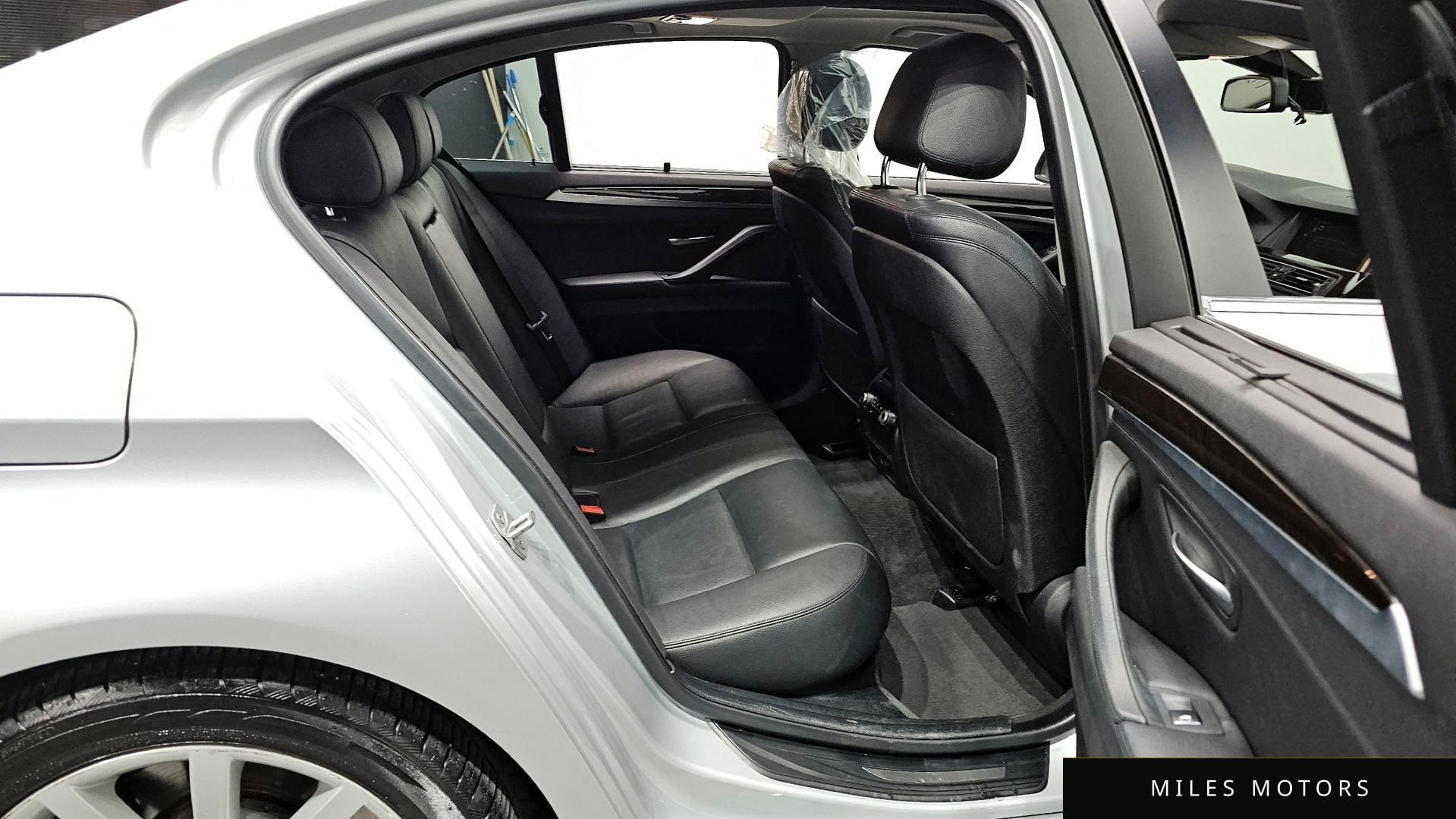 BMW 5 Series (F10) 2015 — миниатюра 12
