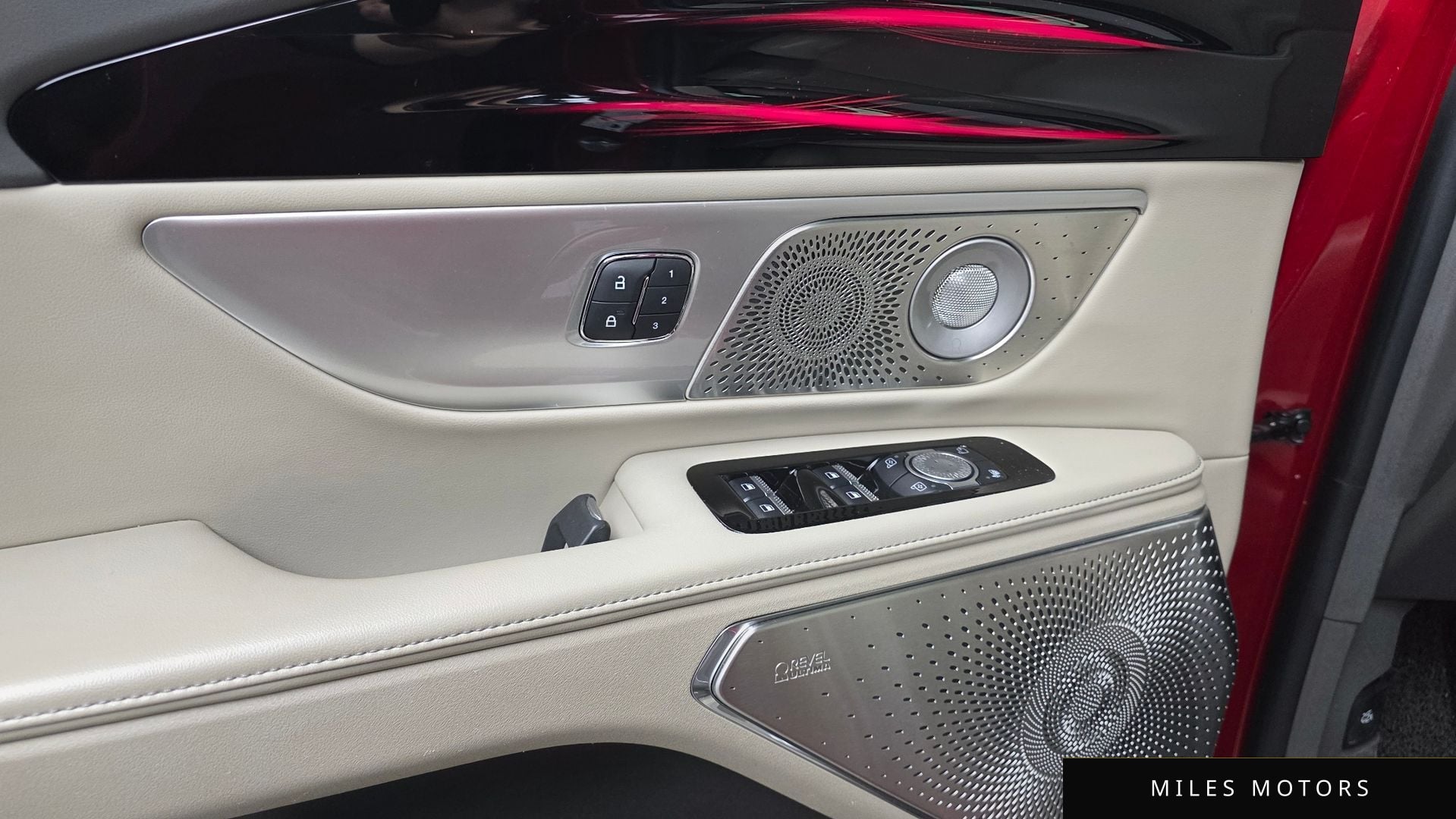 Lincoln Nautilus 2024 — миниатюра 17