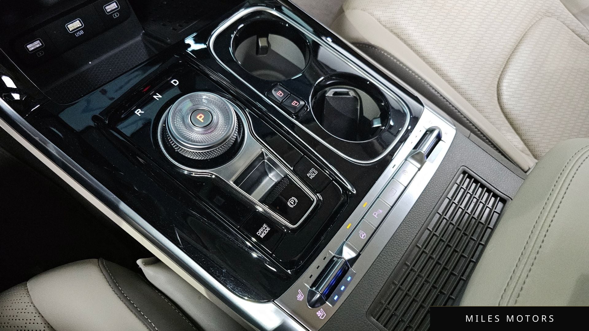 Kia Carnival 2023 — миниатюра 9