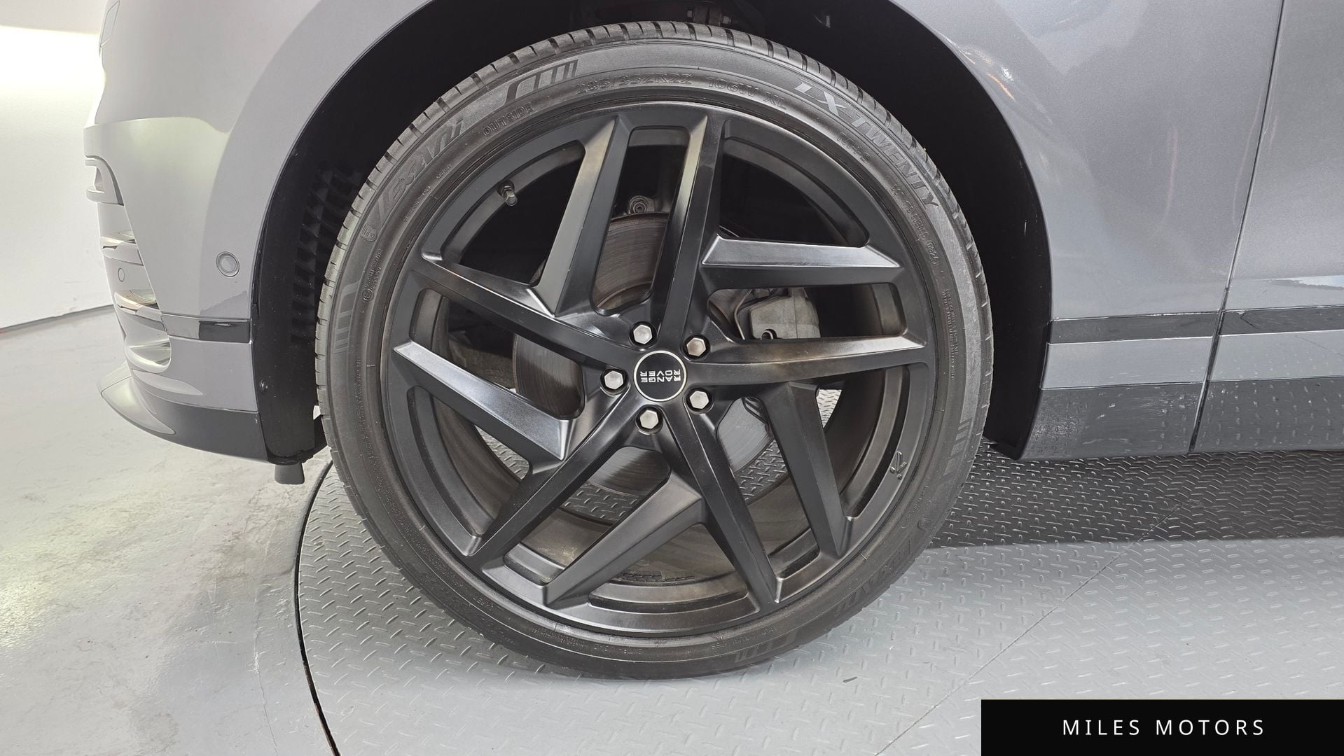 Land Rover Range Rover Velar 2018 — миниатюра 5