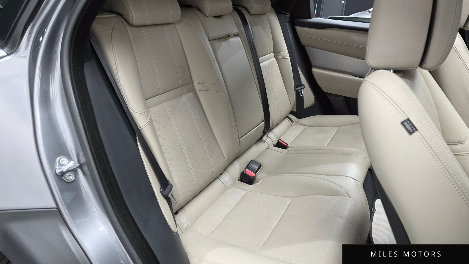 Land Rover Range Rover Velar 2018 — миниатюра 12