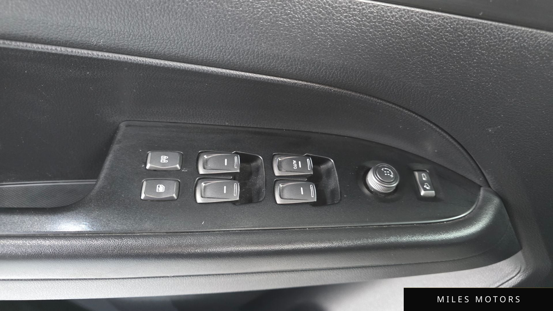 KG Mobility Rexton 2022 — миниатюра 12