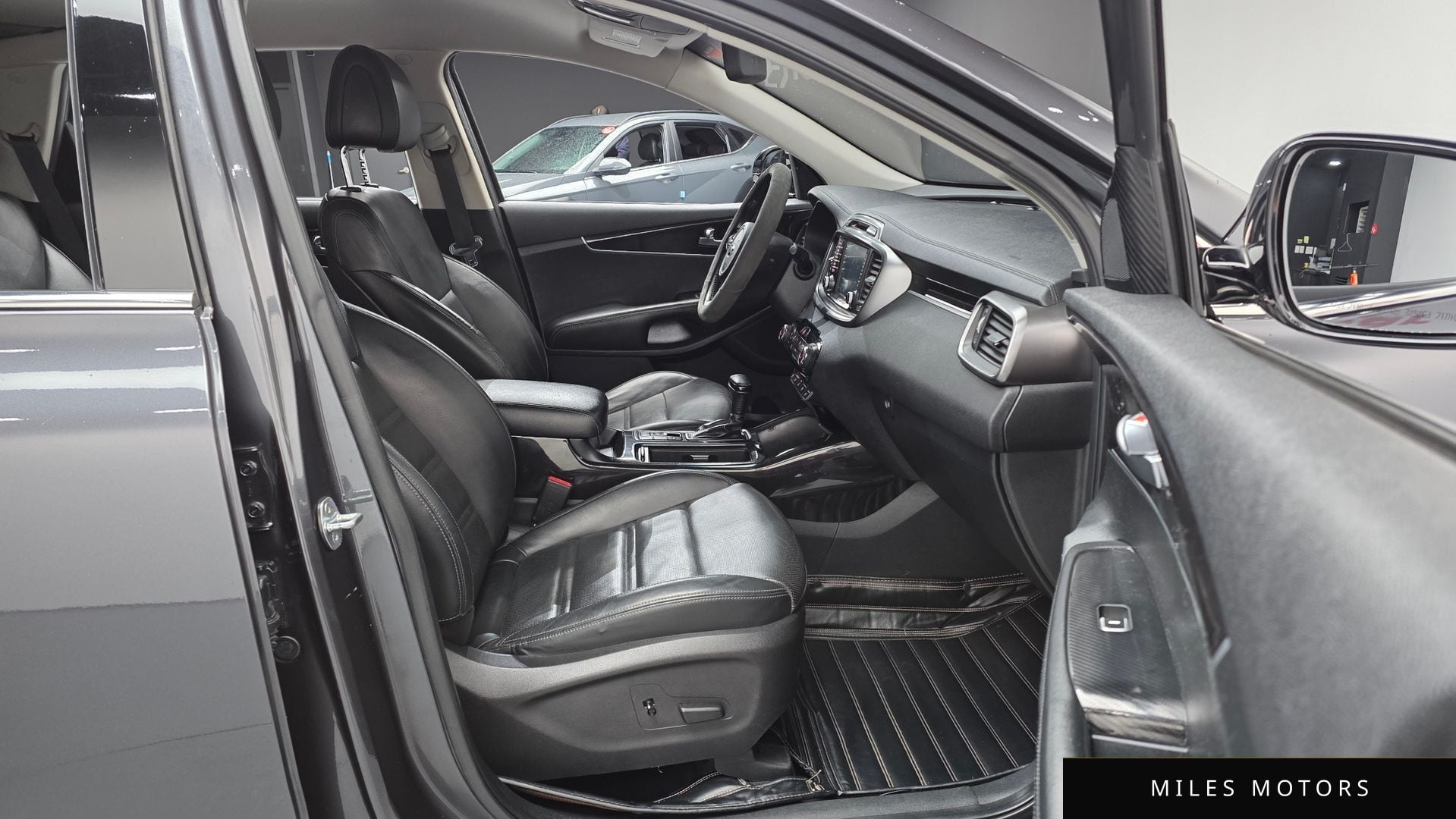 Kia Sorento 2015 — миниатюра 10