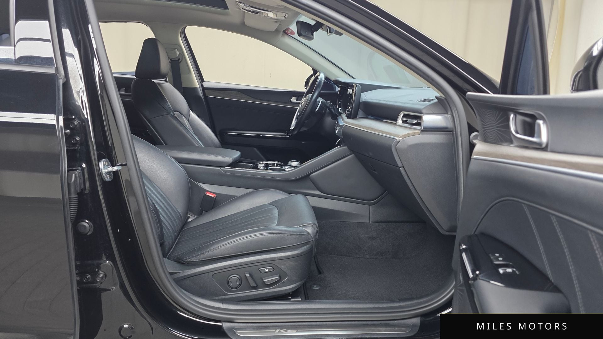 Kia K5 2021 — миниатюра 11