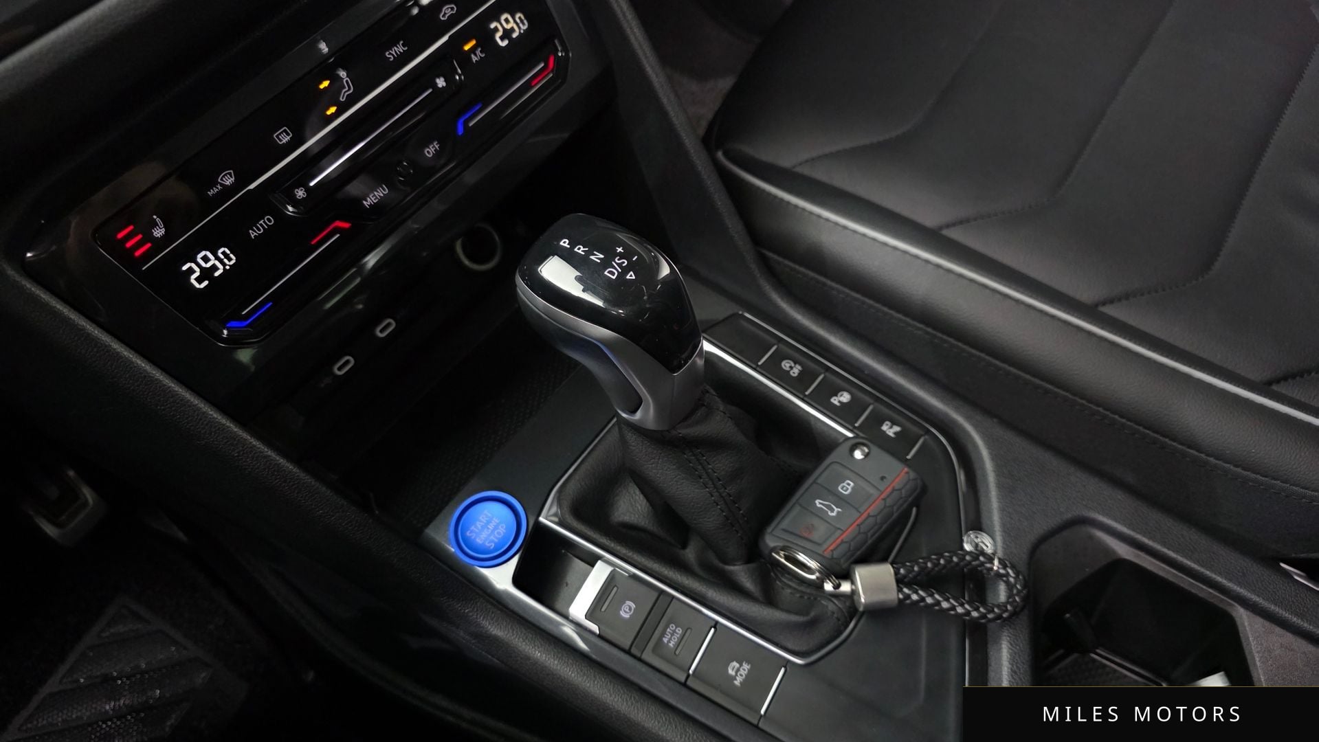 Volkswagen Tiguan 2023 — миниатюра 9