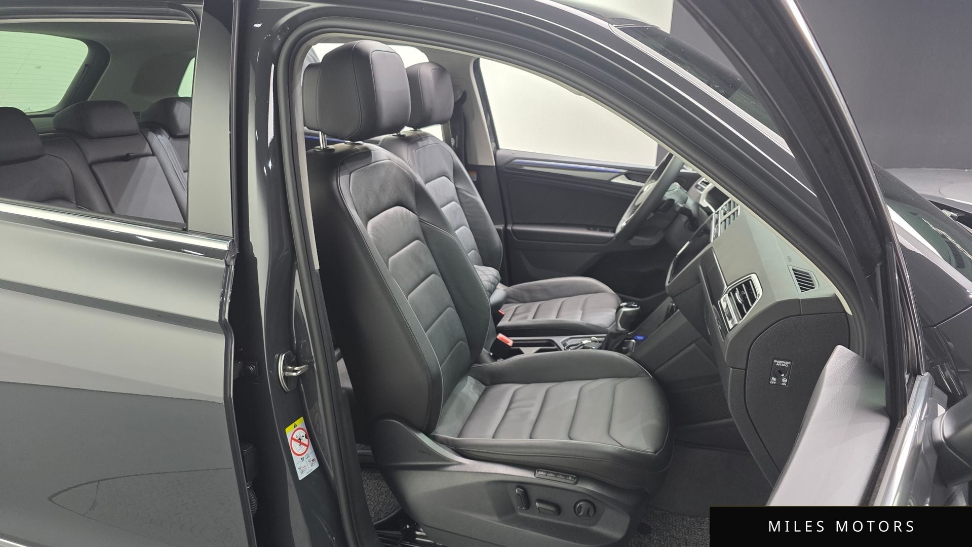 Volkswagen Tiguan 2023 — миниатюра 12